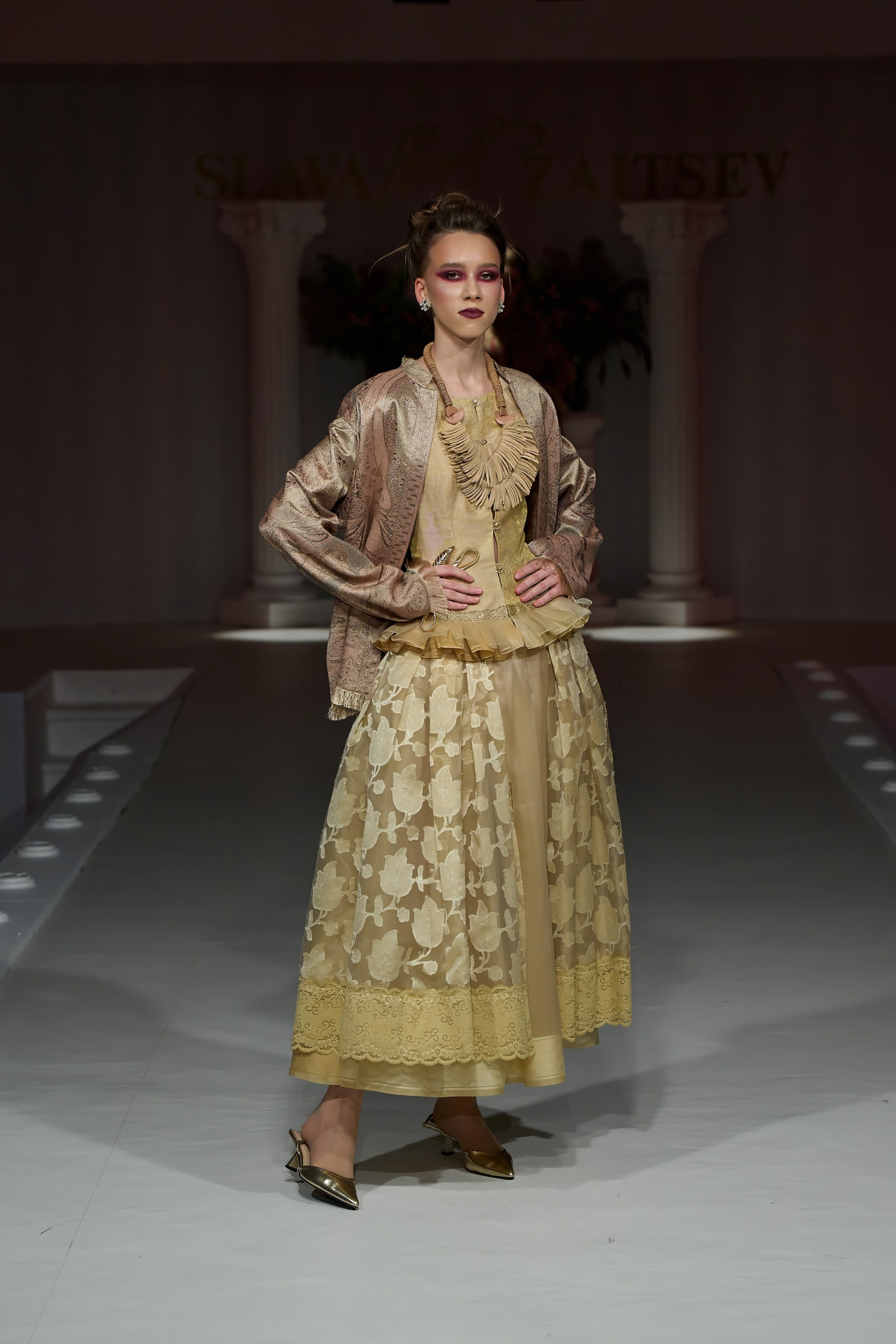 Slava&Yegor Zaitsevs. Показ-спектакль «Воспоминание». 21 июня 2025. Дима Бабушкин. Фотограф. Подиум. Репортаж. Творчество. Дорого