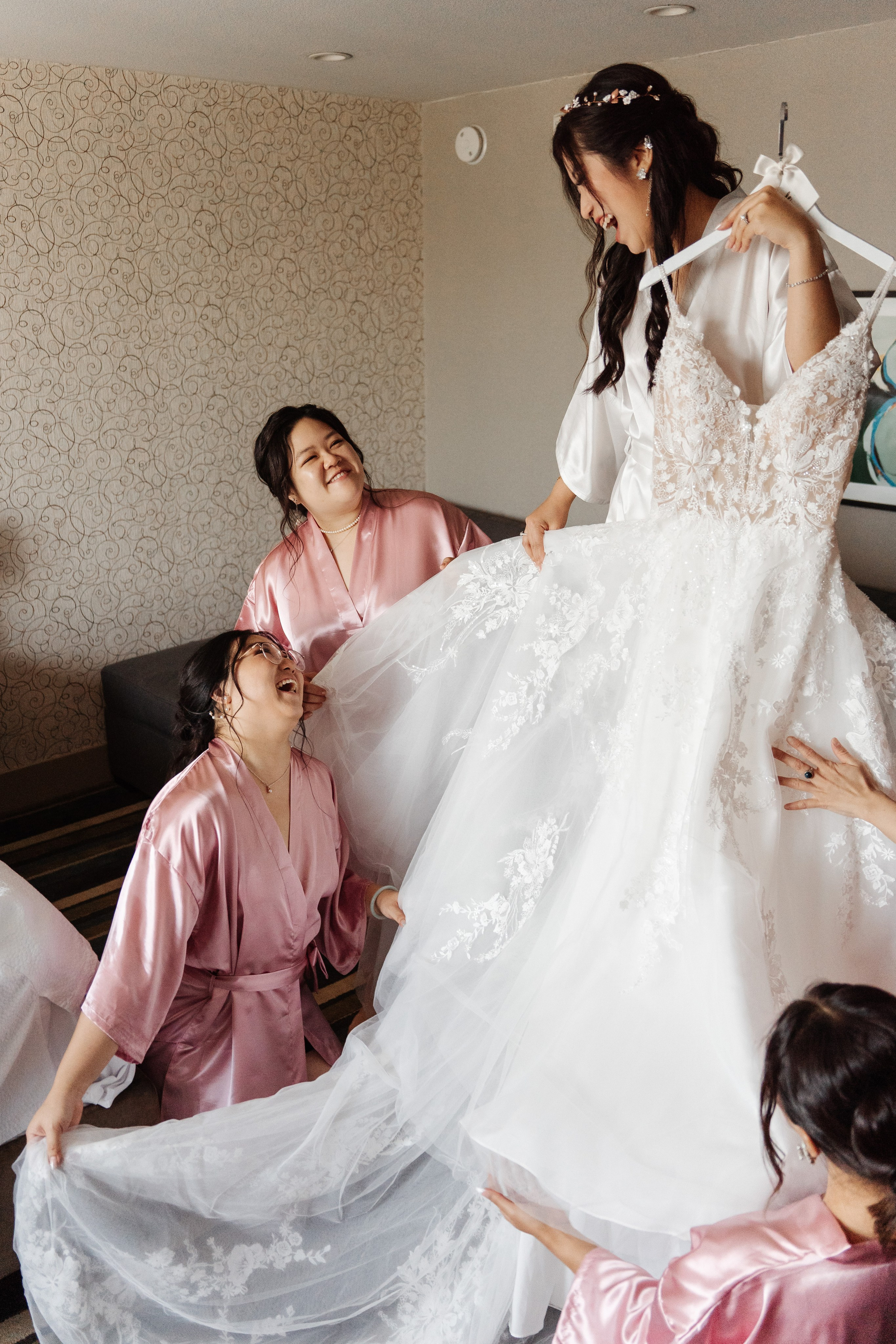 2025-08-16_AndreaChristopher. Ретушер Зенькевич Света