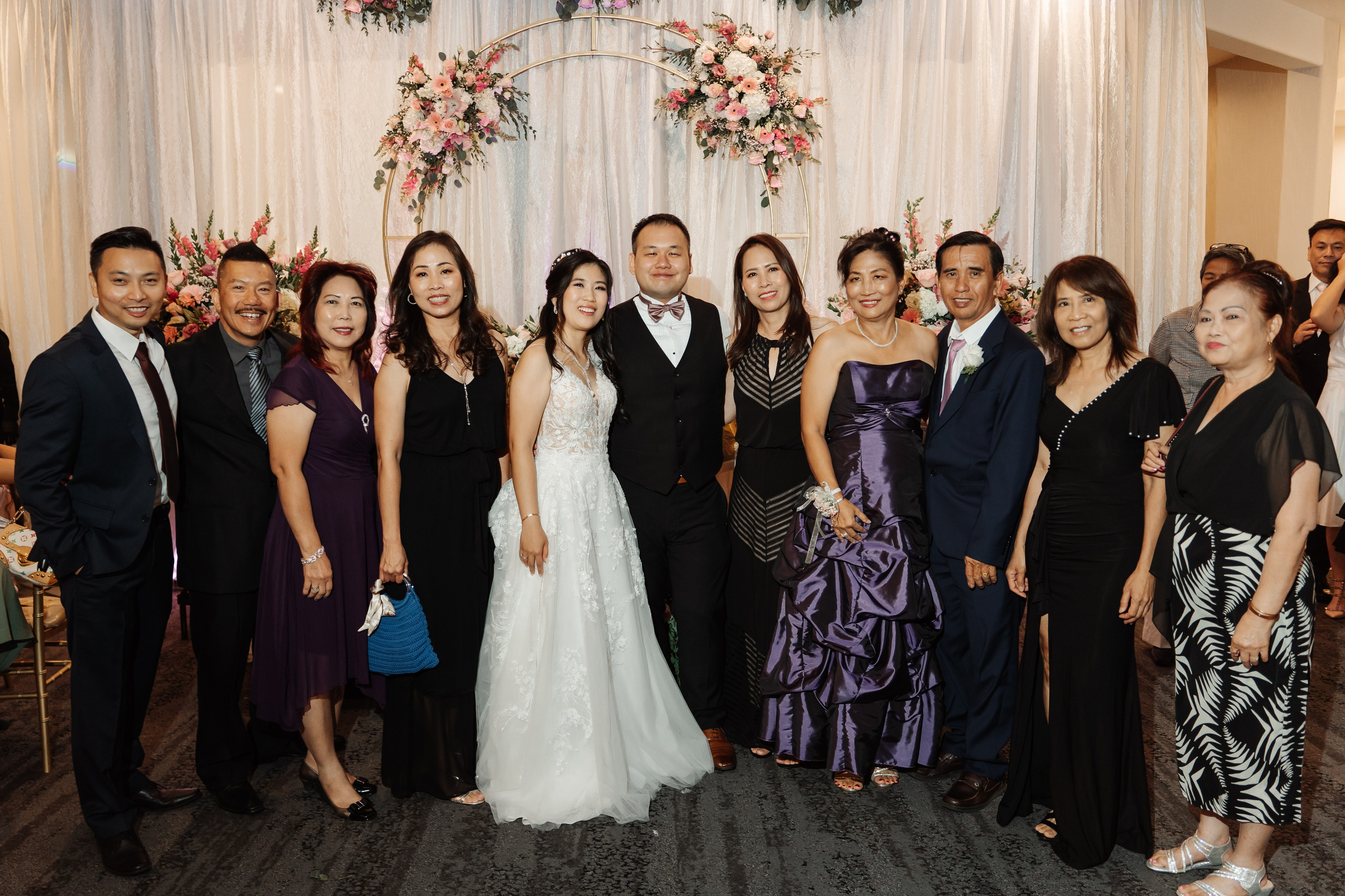 2025-08-16_AndreaChristopher. Ретушер Зенькевич Света