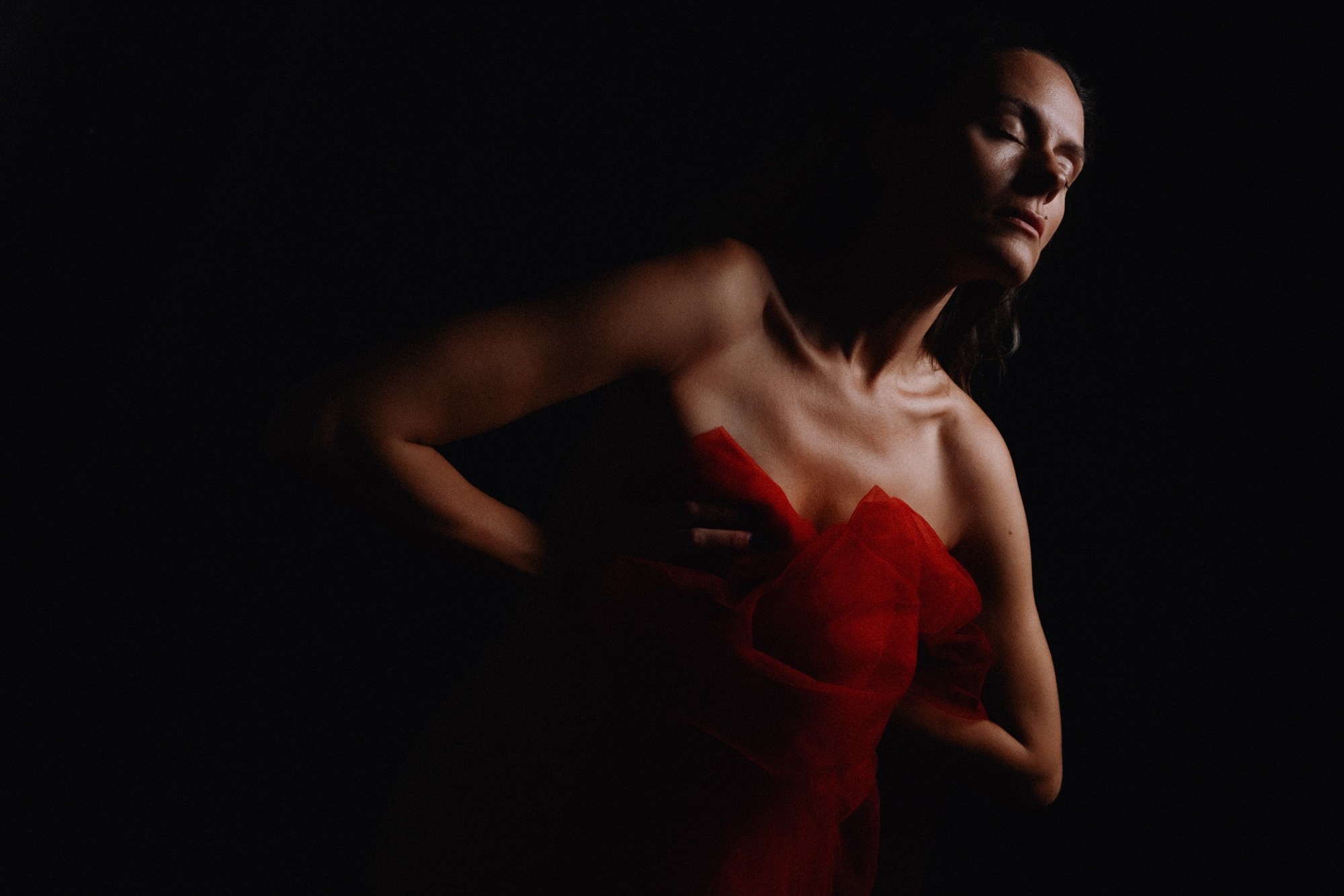 Ню фотограф ню фотосессия тюмень. Фотограф Дарья Мустафина, Тюмень