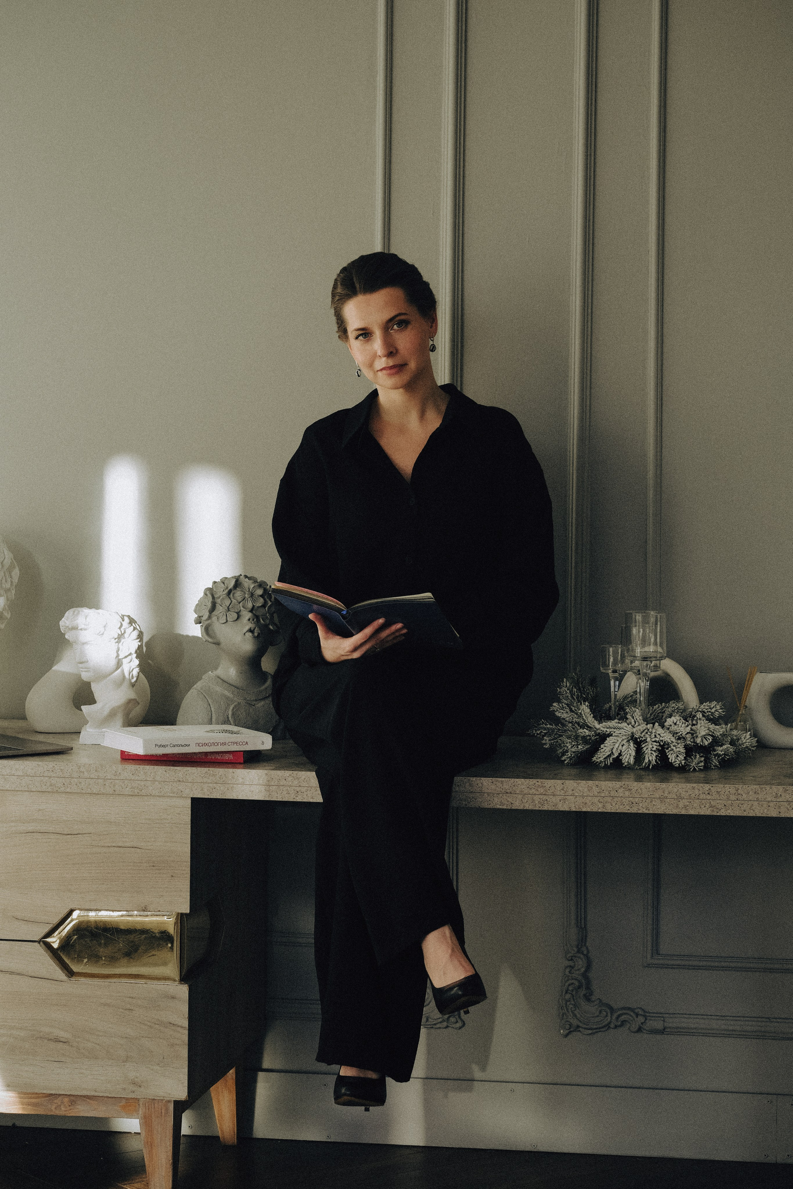 ФОТОСЕСИИЯ В СТУДИИ ДЛЯ ДЕВУШКИ ПСИХОЛОГА. Профессиональный фотограф, Санкт-Петербург — Виктория Богомолова