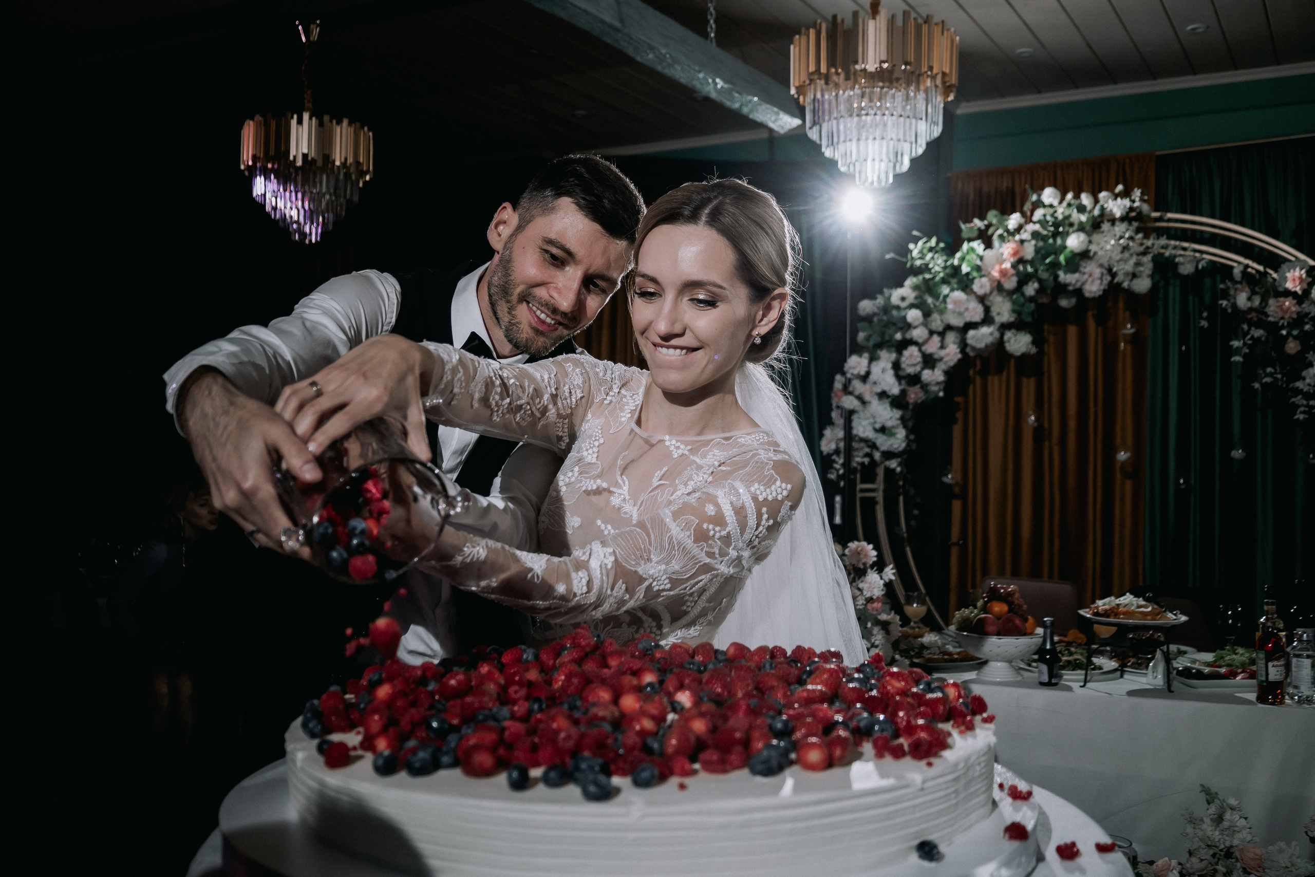 Свадебный день. Дарья и Джем. Свадебная фотография. Арина Рубах