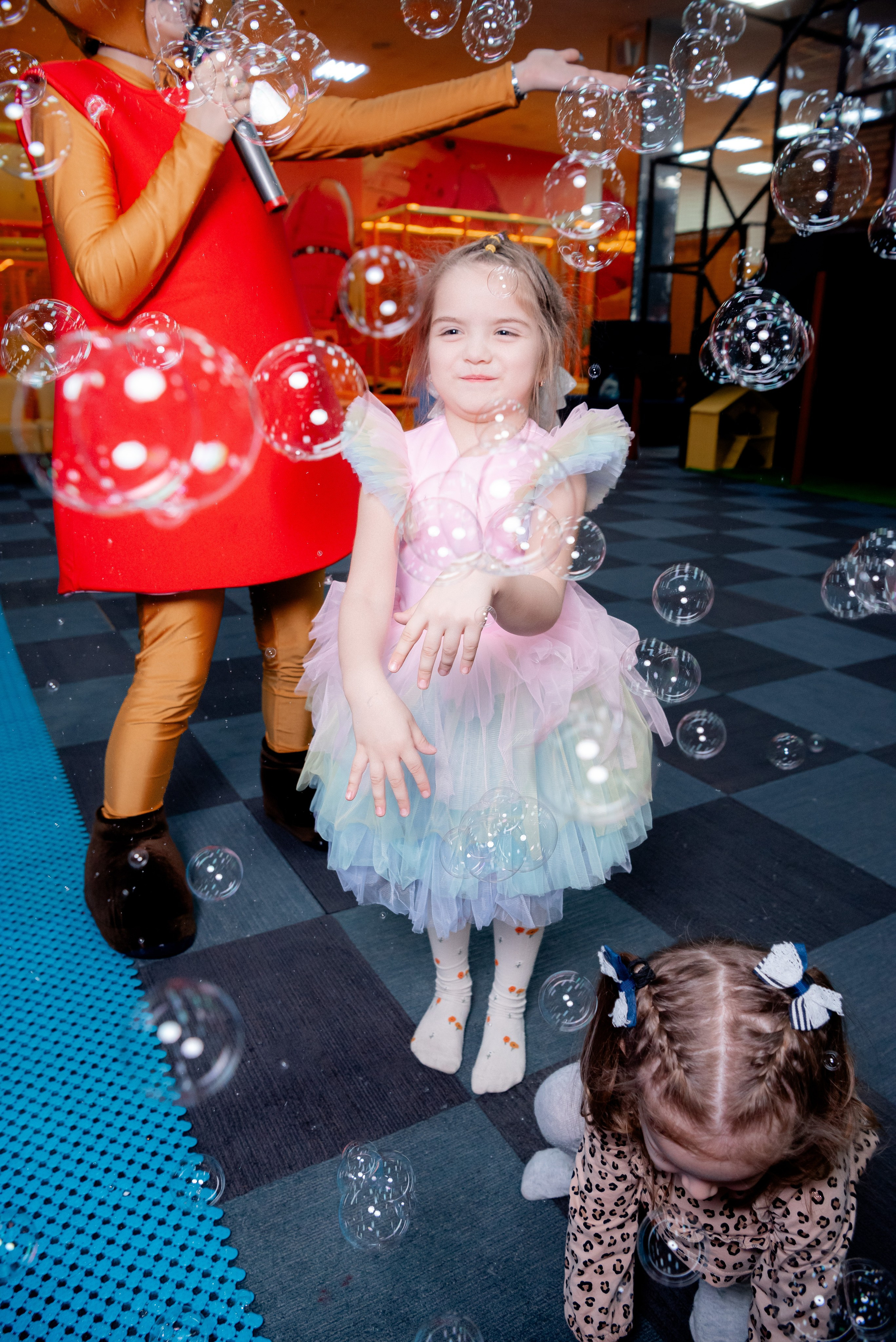 ДР В Локо Мотив Аниматоры Три кота. Фотограф в Волгограде и Волжском Александр Горбань