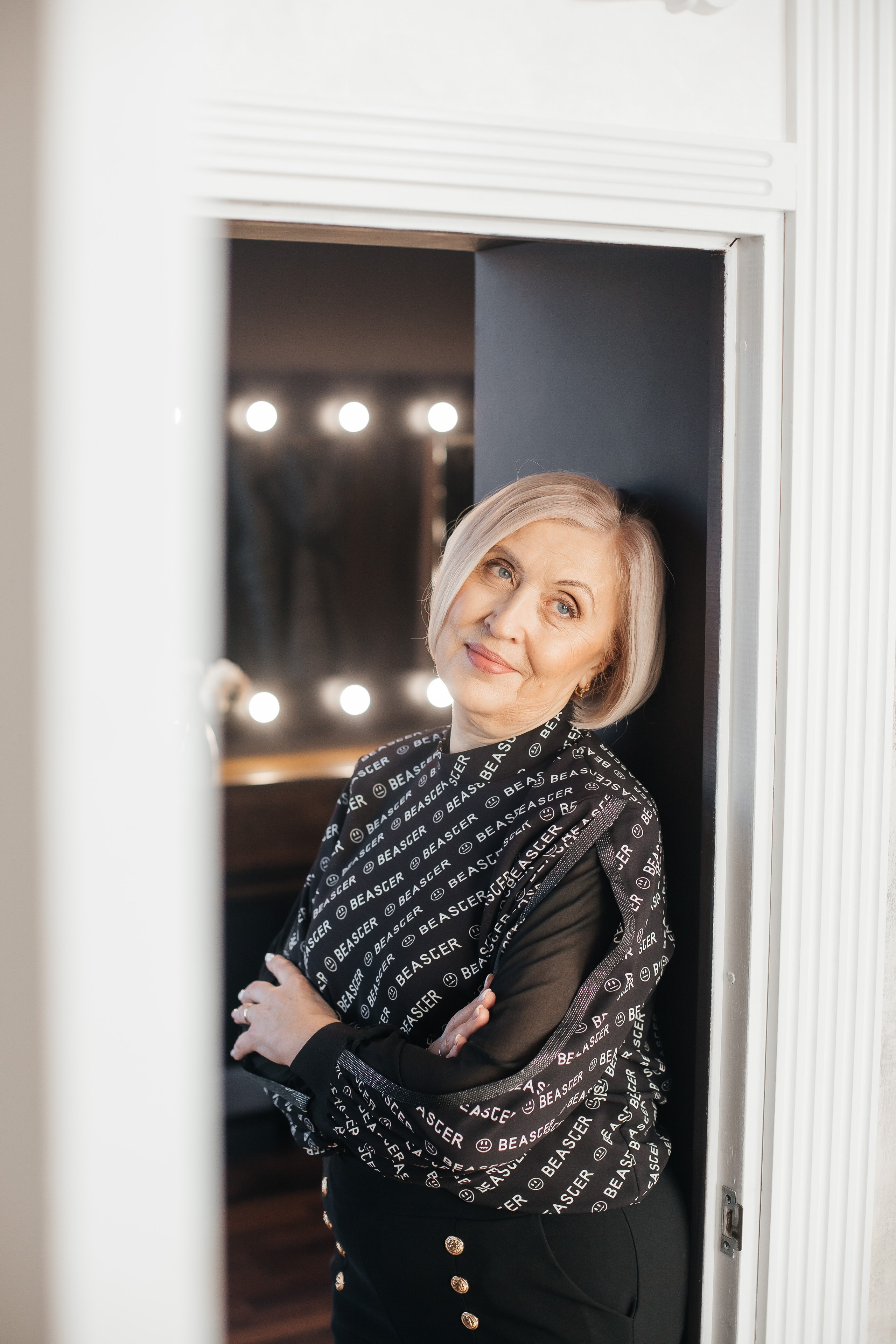 Классический портрет возрастной. Креативный и женский Фотограф Омске Наталья Лебедева