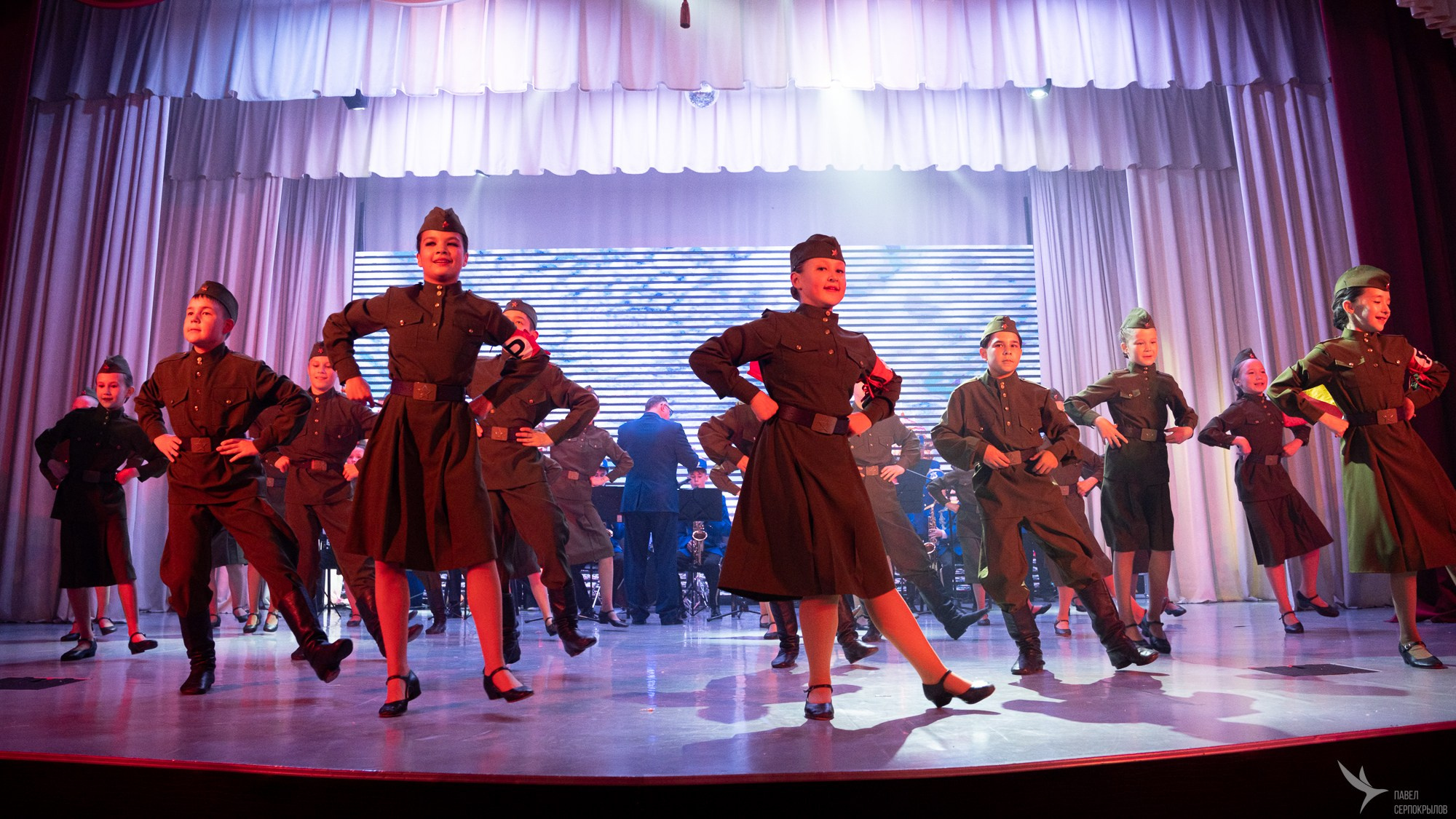 5 ЛЕТ РАДИ ИСКУССТВА. Репортажный фотограф в Казани Павел Серпокрылов