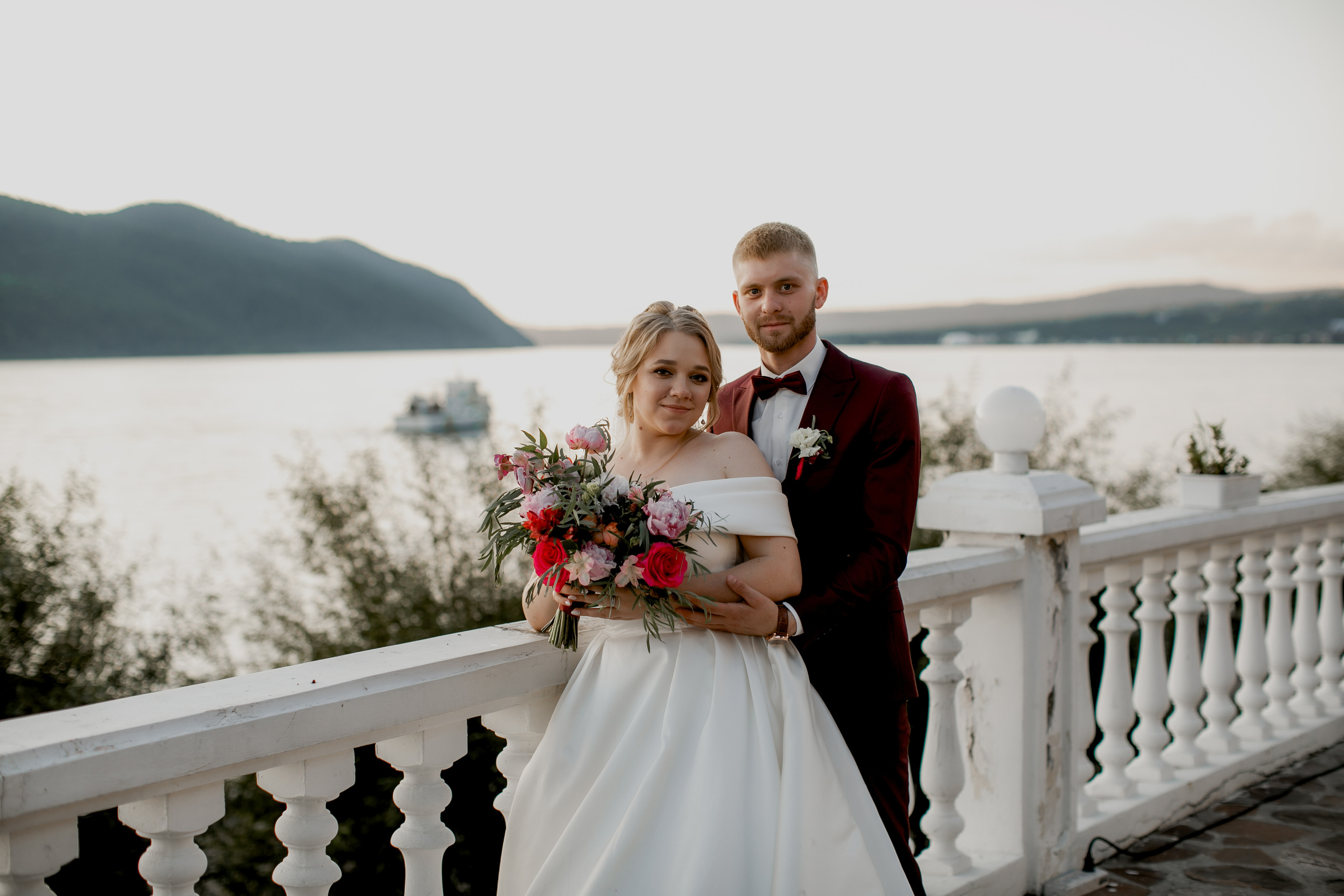 Свадьба на озере Байкал!. Свадебный фотограф Марина Назарова Москва