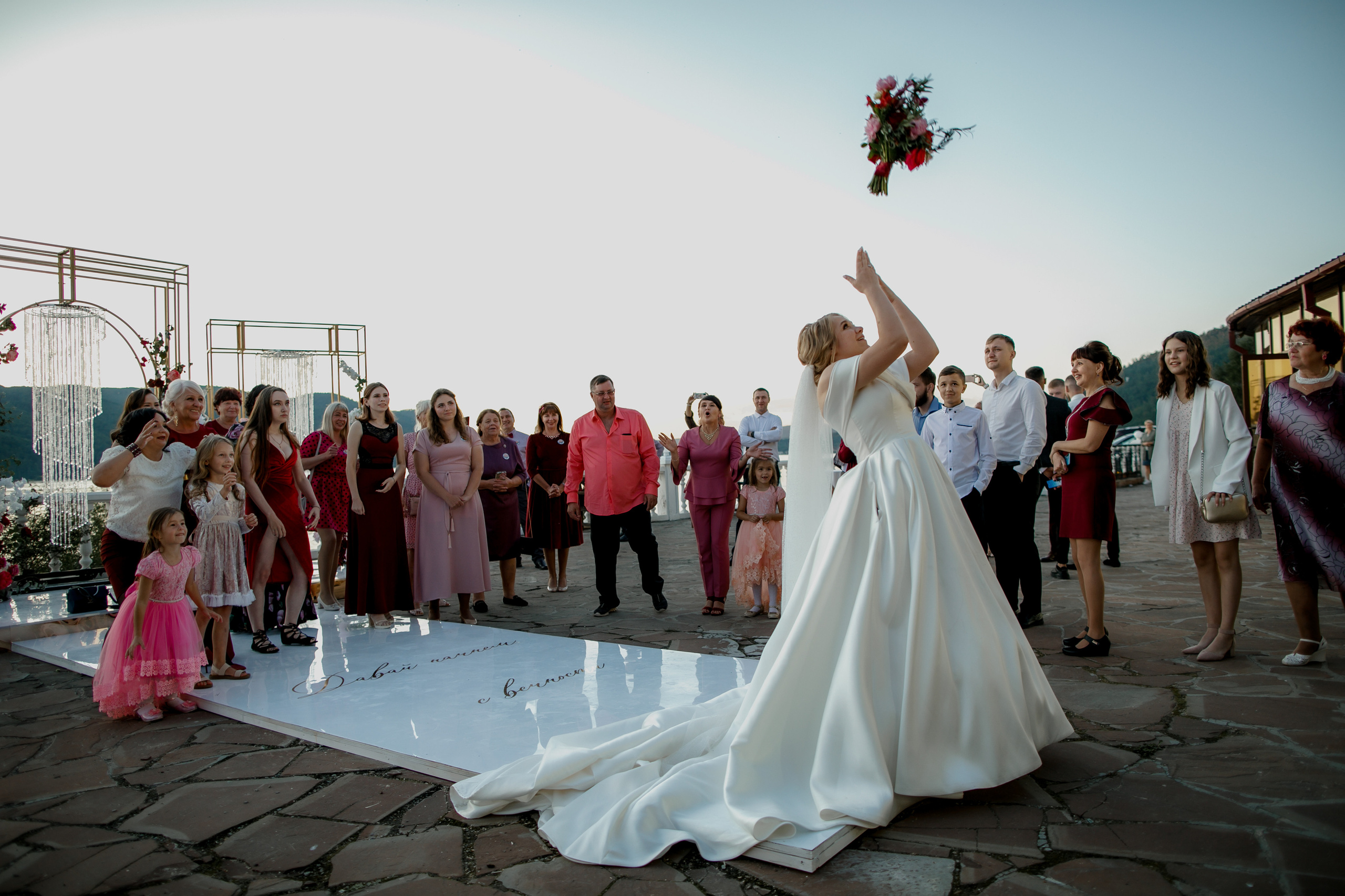 Свадьба на озере Байкал!. Свадебный фотограф Марина Назарова Москва