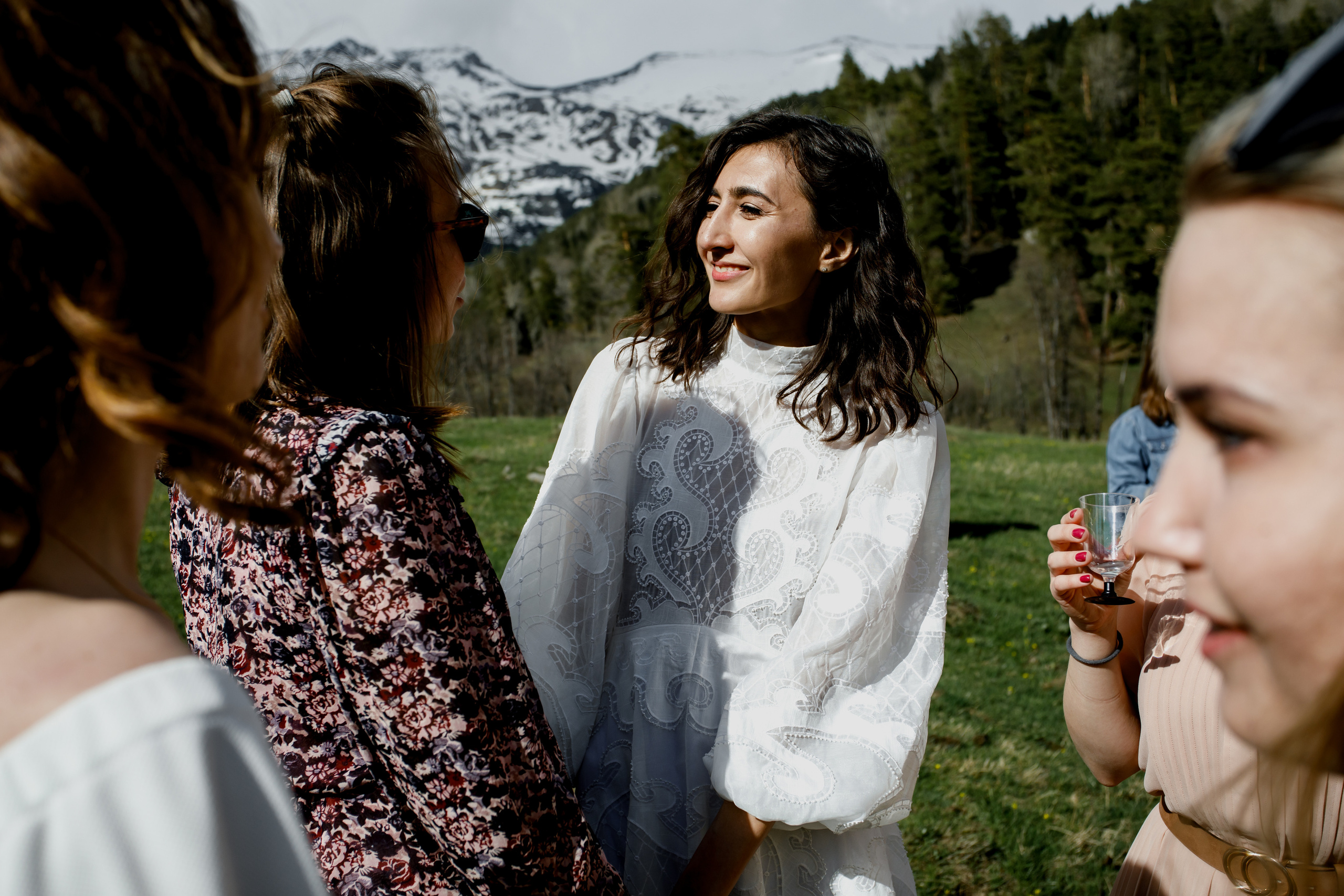 Свадьба в горах Архыза. Свадебный фотограф Марина Назарова Москва