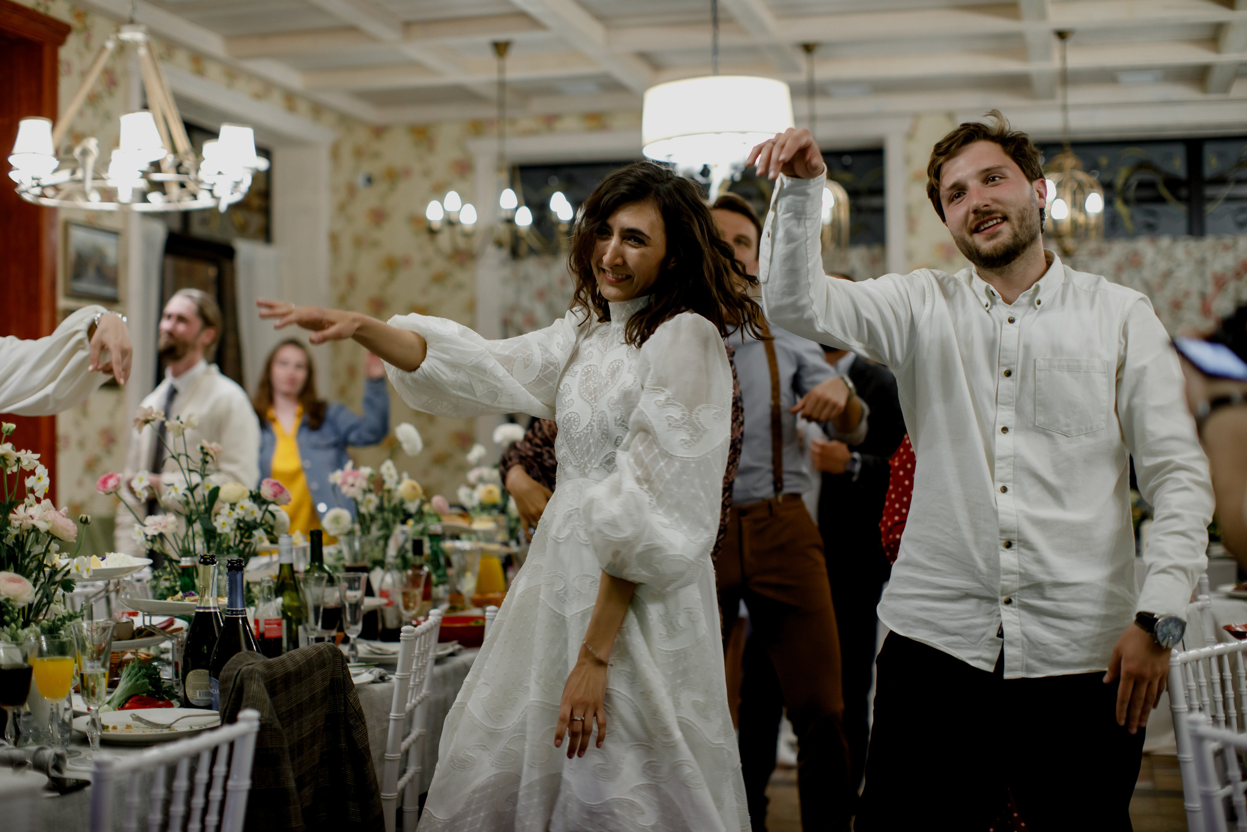 Свадьба в горах Архыза. Свадебный фотограф Марина Назарова Москва