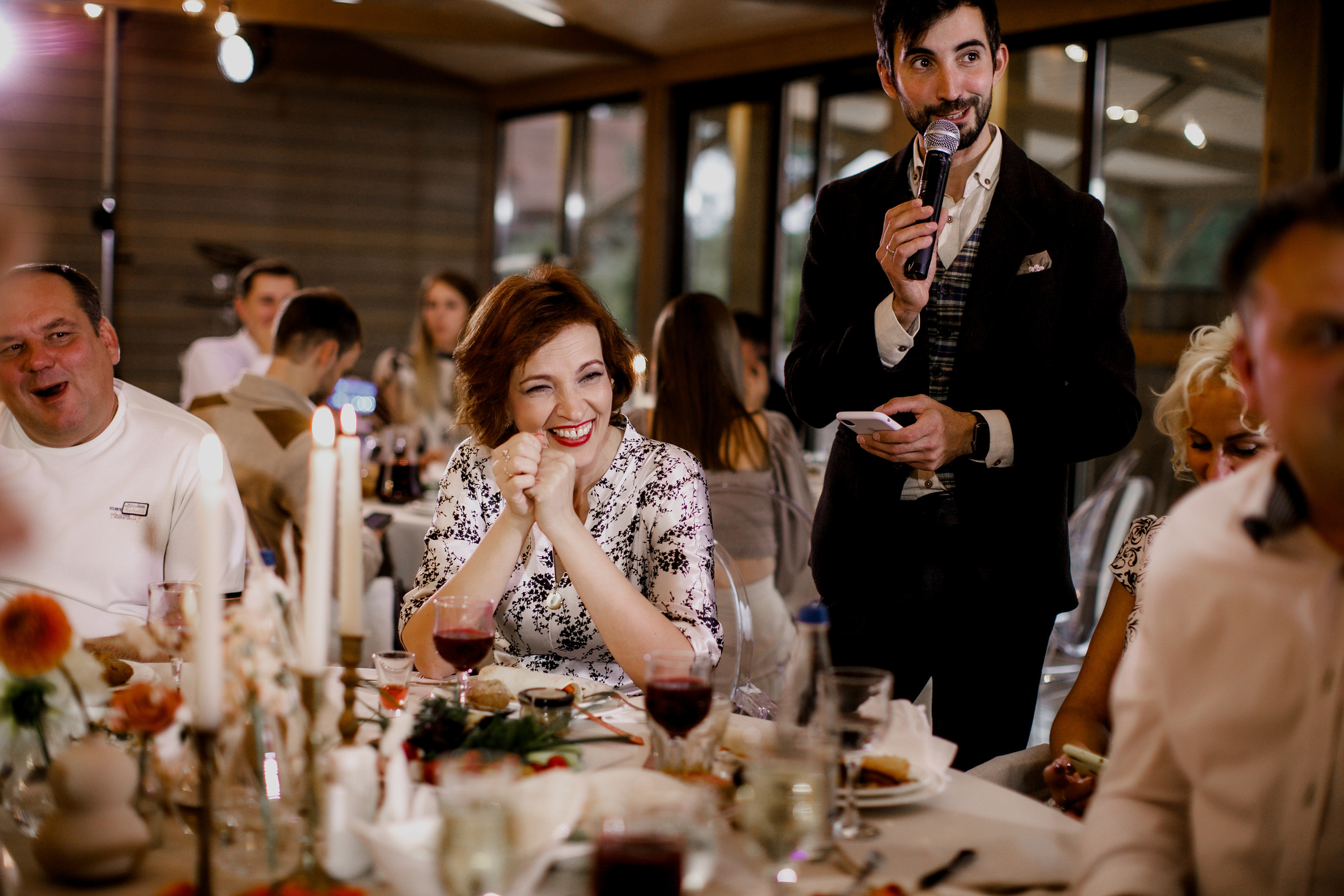 Свадебная вечеринка на загородной пощадке. Свадебный фотограф Марина Назарова Москва