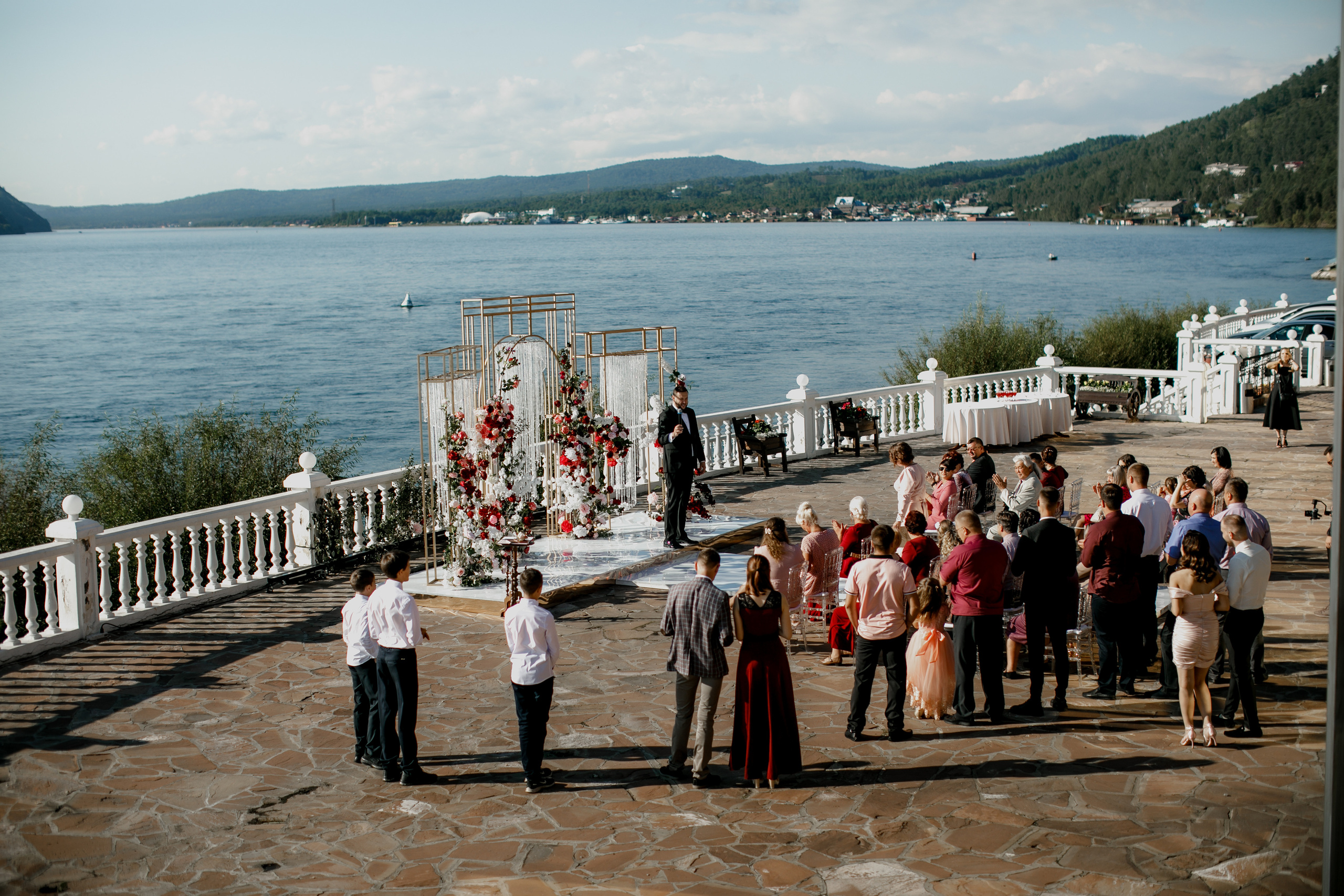 Свадьба на озере Байкал!. Свадебный фотограф Марина Назарова Москва