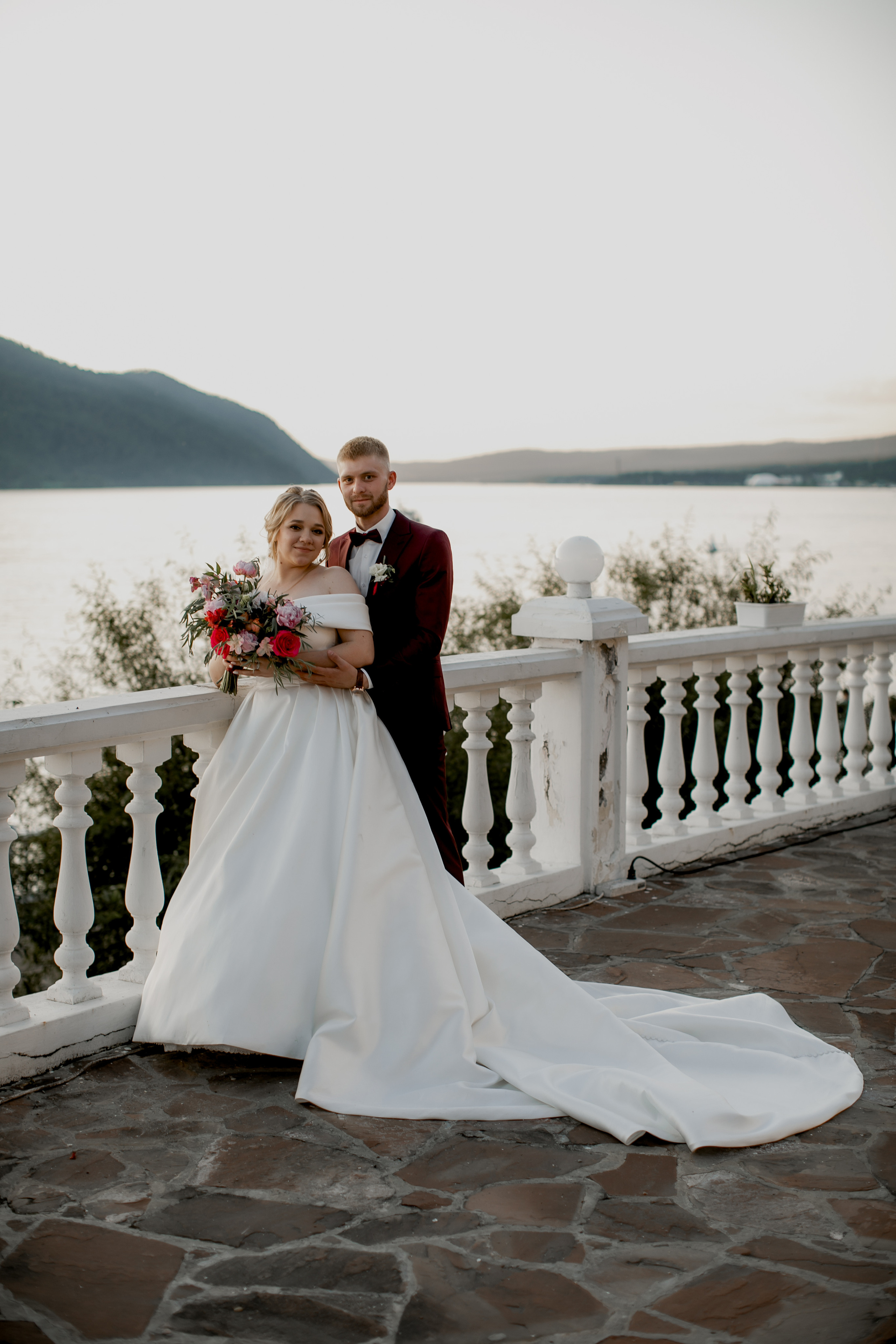 Свадьба на озере Байкал!. Свадебный фотограф Марина Назарова Москва