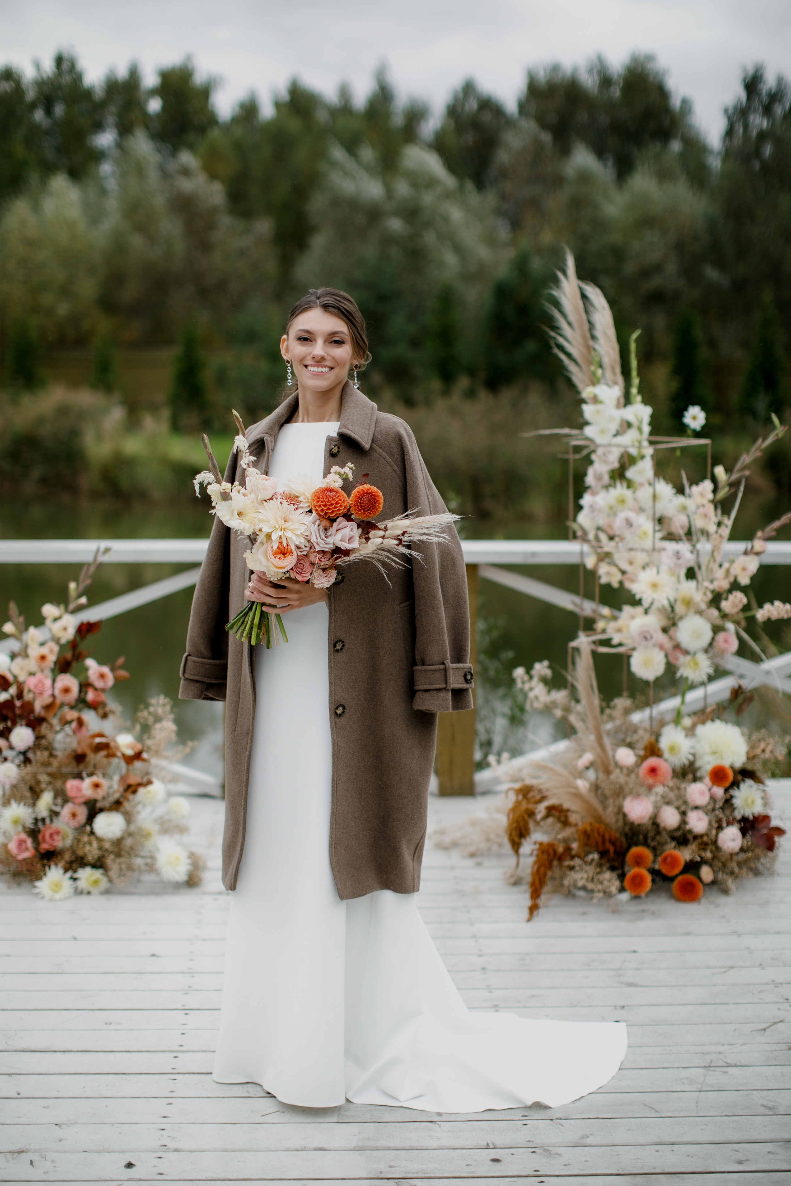 Свадебная вечеринка на загородной пощадке. Свадебный фотограф Марина Назарова Москва