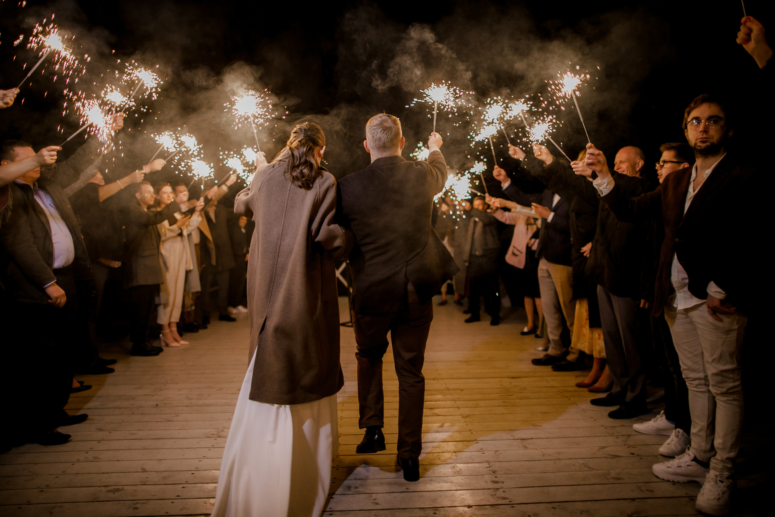 Свадебная вечеринка на загородной пощадке. Свадебный фотограф Марина Назарова Москва