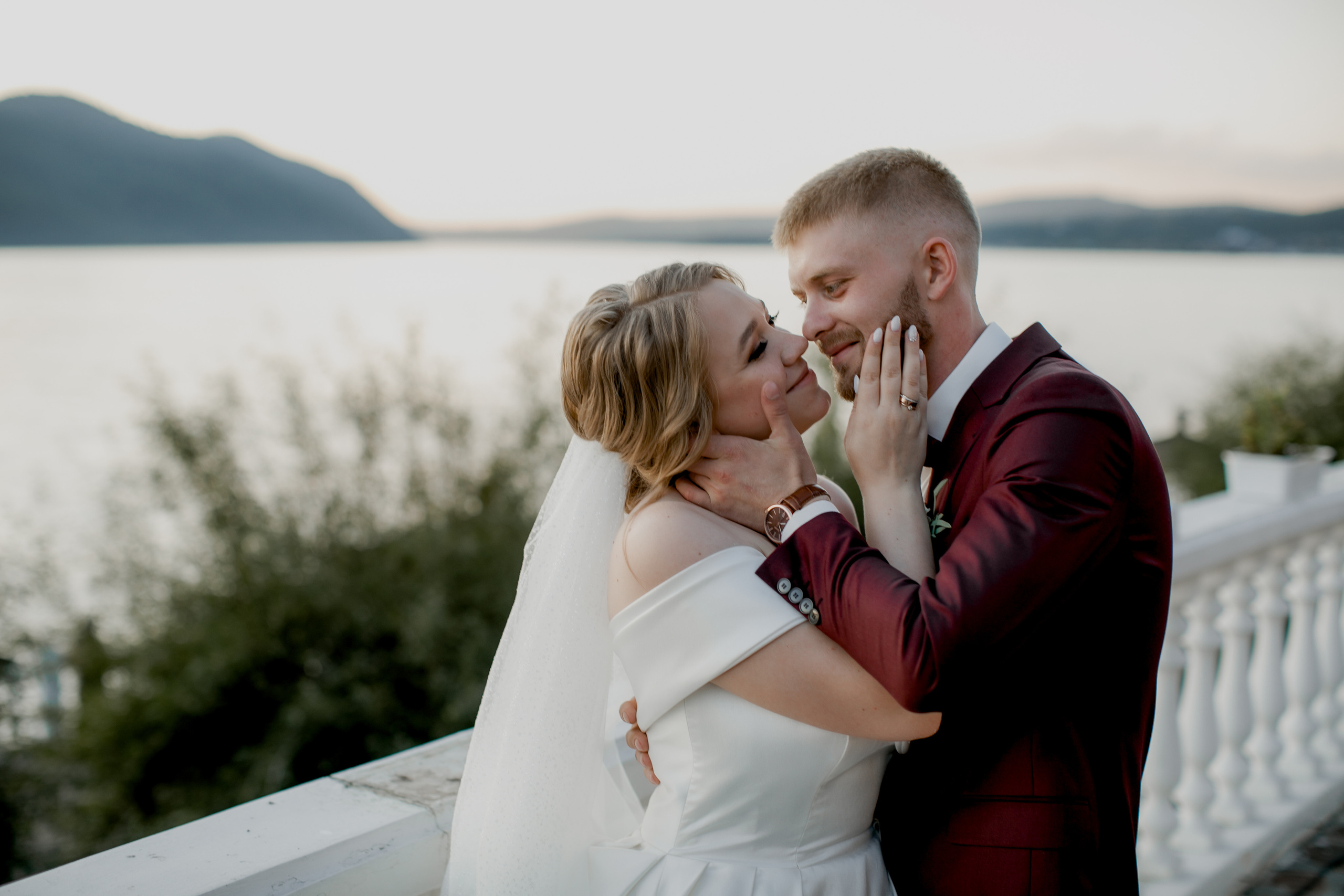 Свадьба на озере Байкал!. Свадебный фотограф Марина Назарова Москва