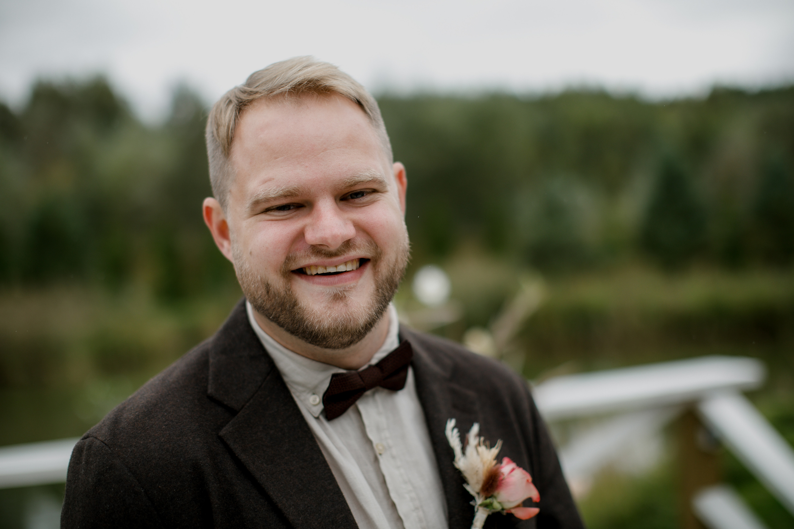 Свадебная вечеринка на загородной пощадке. Свадебный фотограф Марина Назарова Москва