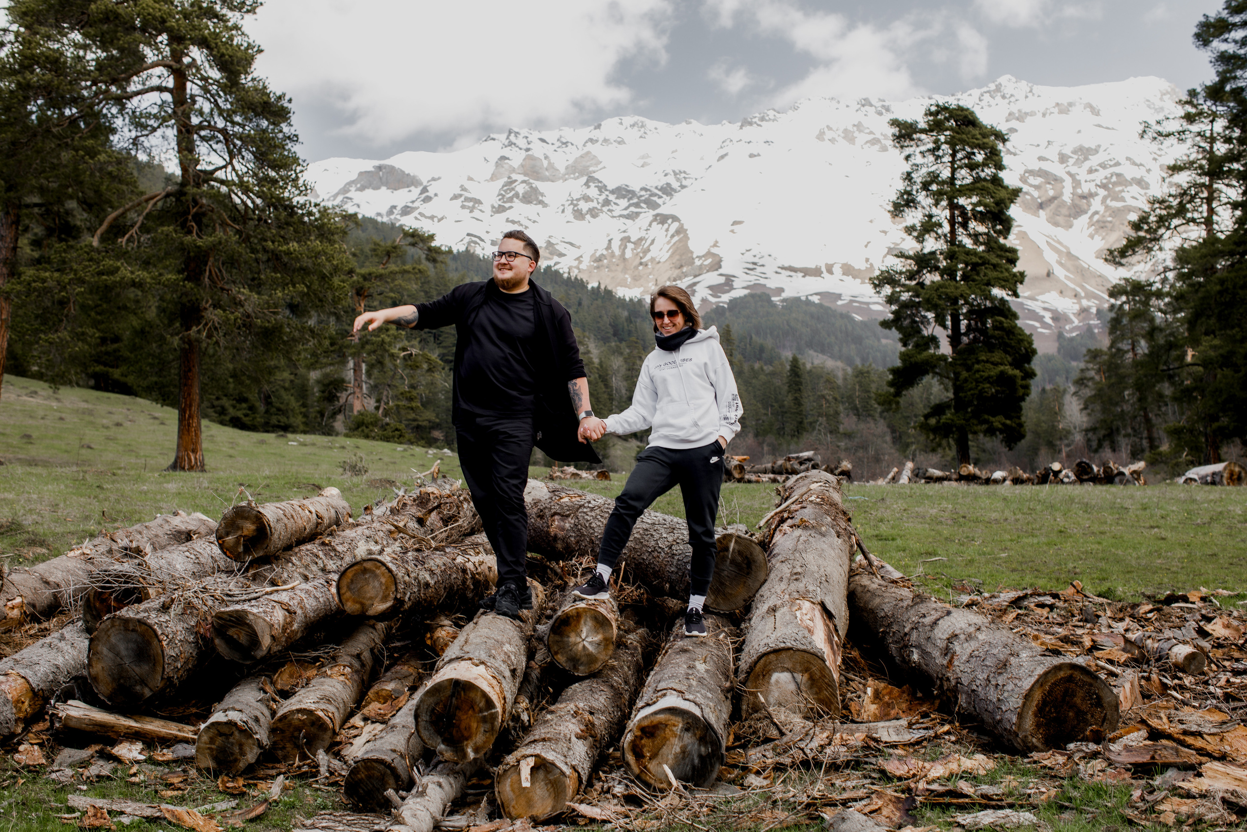 Свадьба в горах Архыза. Свадебный фотограф Марина Назарова Москва