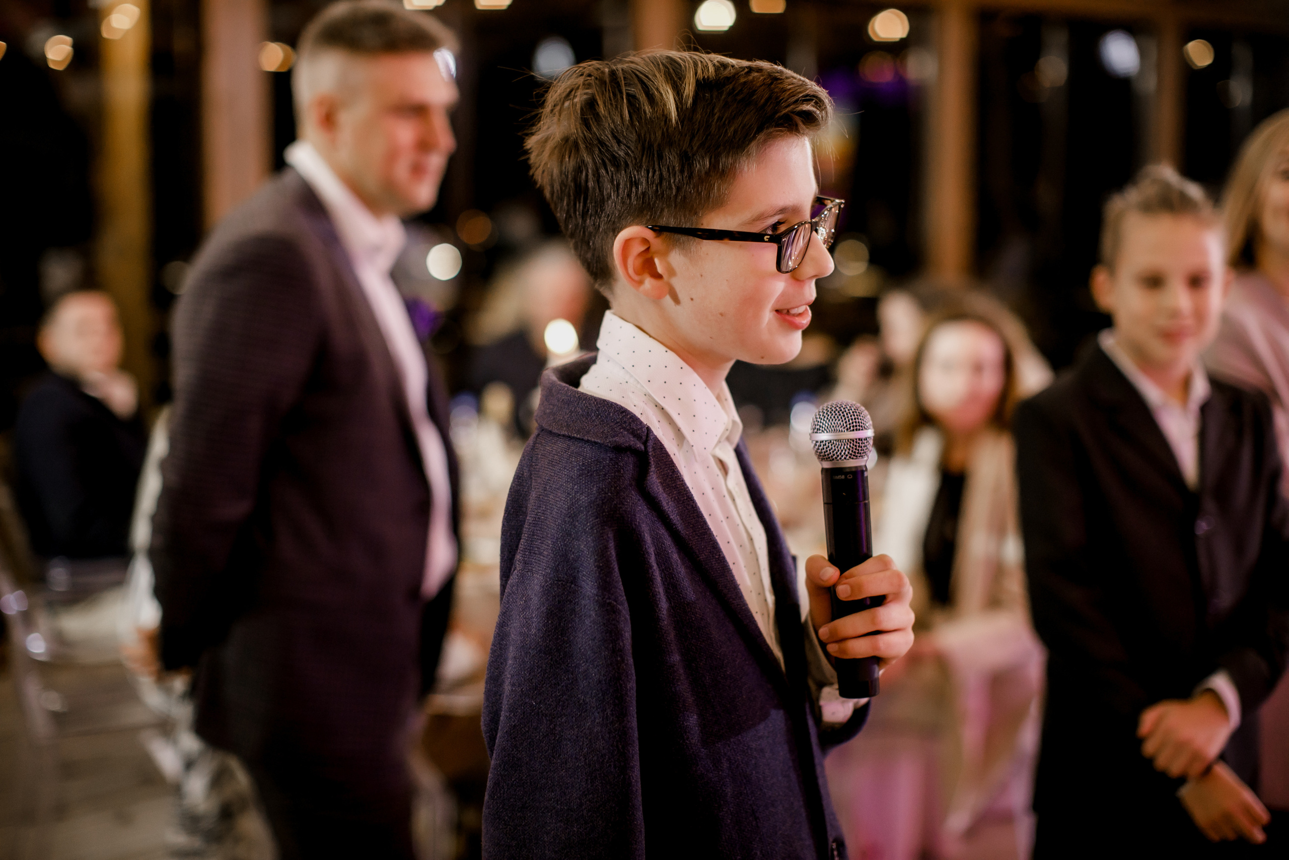 Свадебная вечеринка на загородной пощадке. Свадебный фотограф Марина Назарова Москва