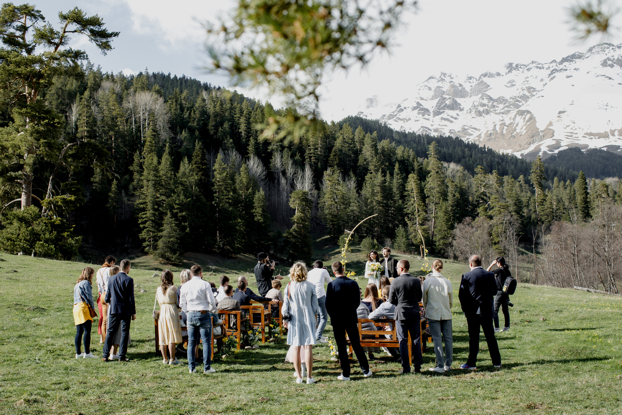 Свадьба в горах Архыза. Свадебный фотограф Марина Назарова Москва