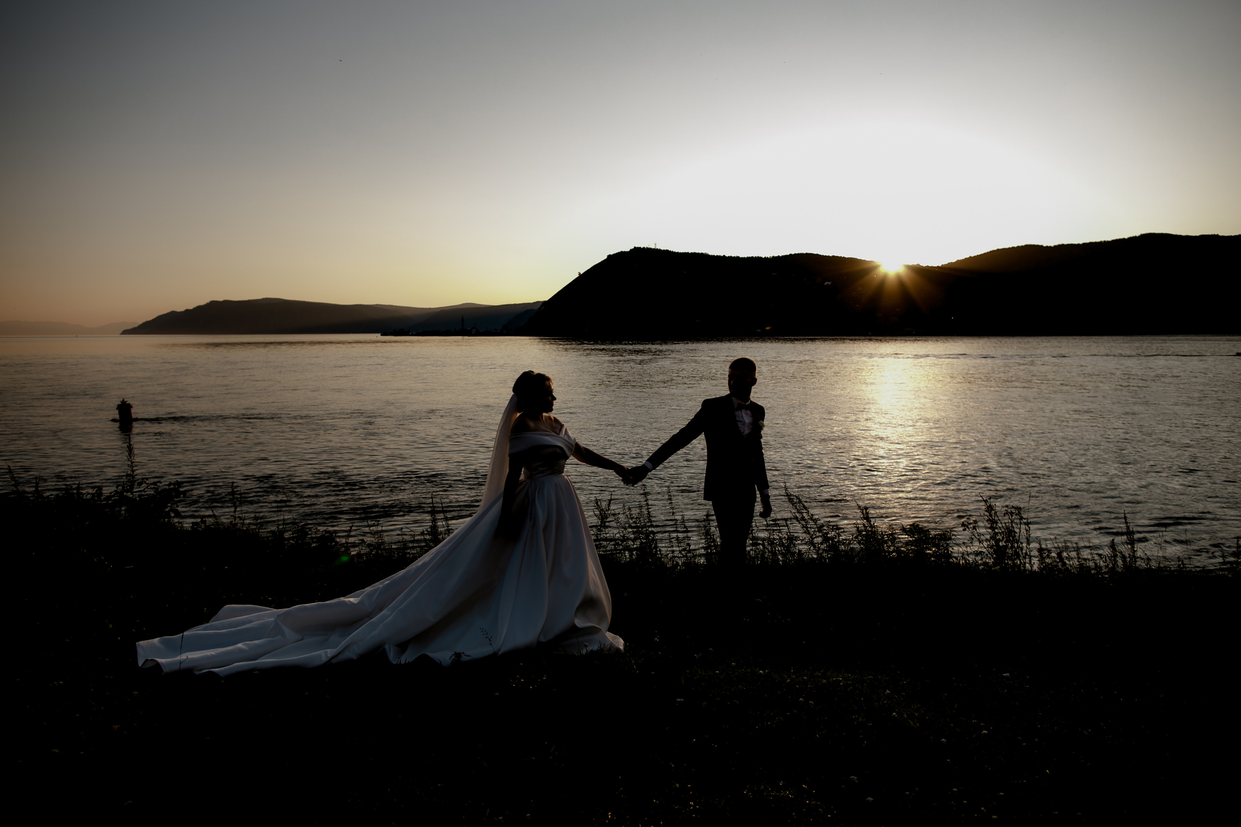 Свадьба на озере Байкал!. Свадебный фотограф Марина Назарова Москва