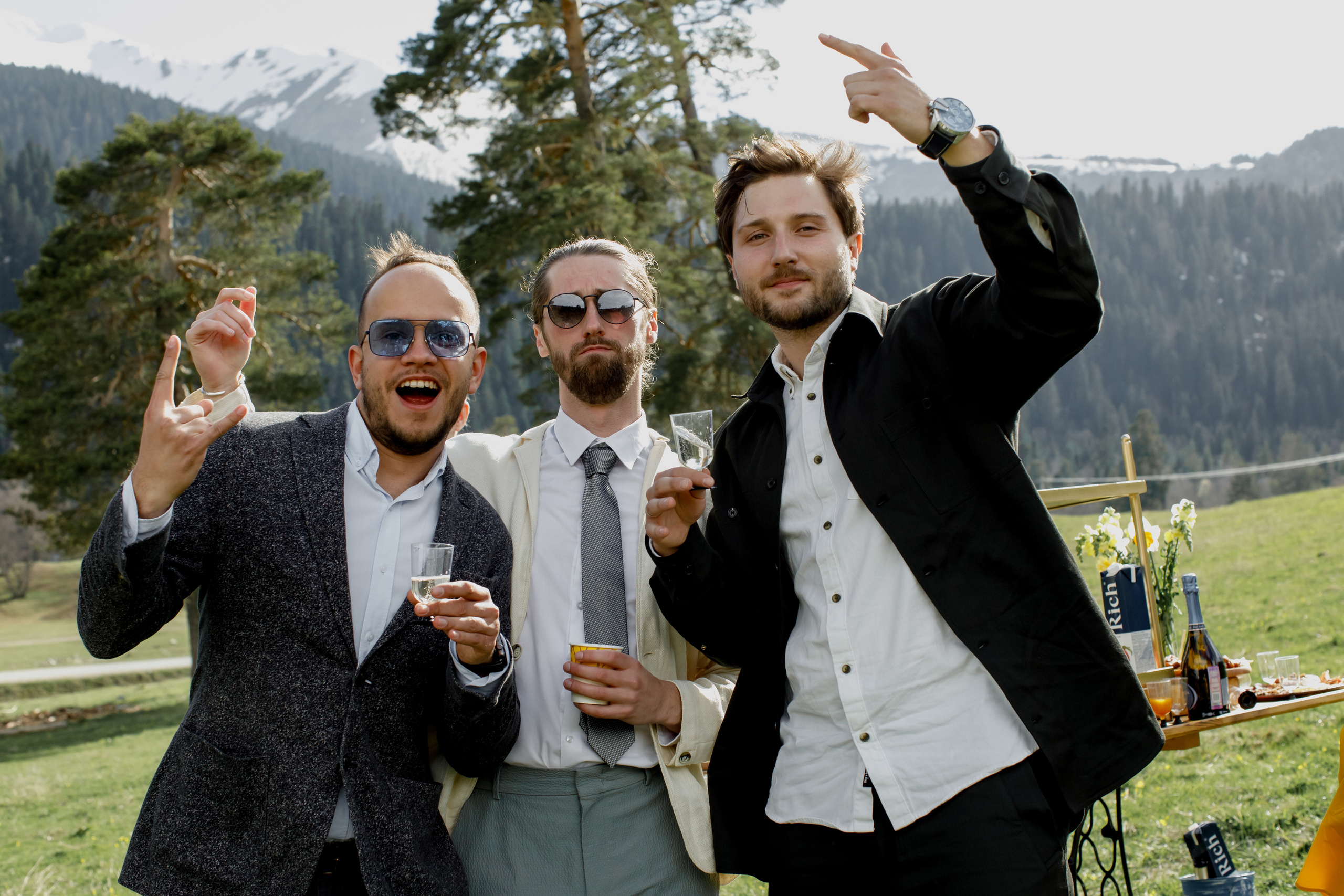 Свадьба в горах Архыза. Свадебный фотограф Марина Назарова Москва