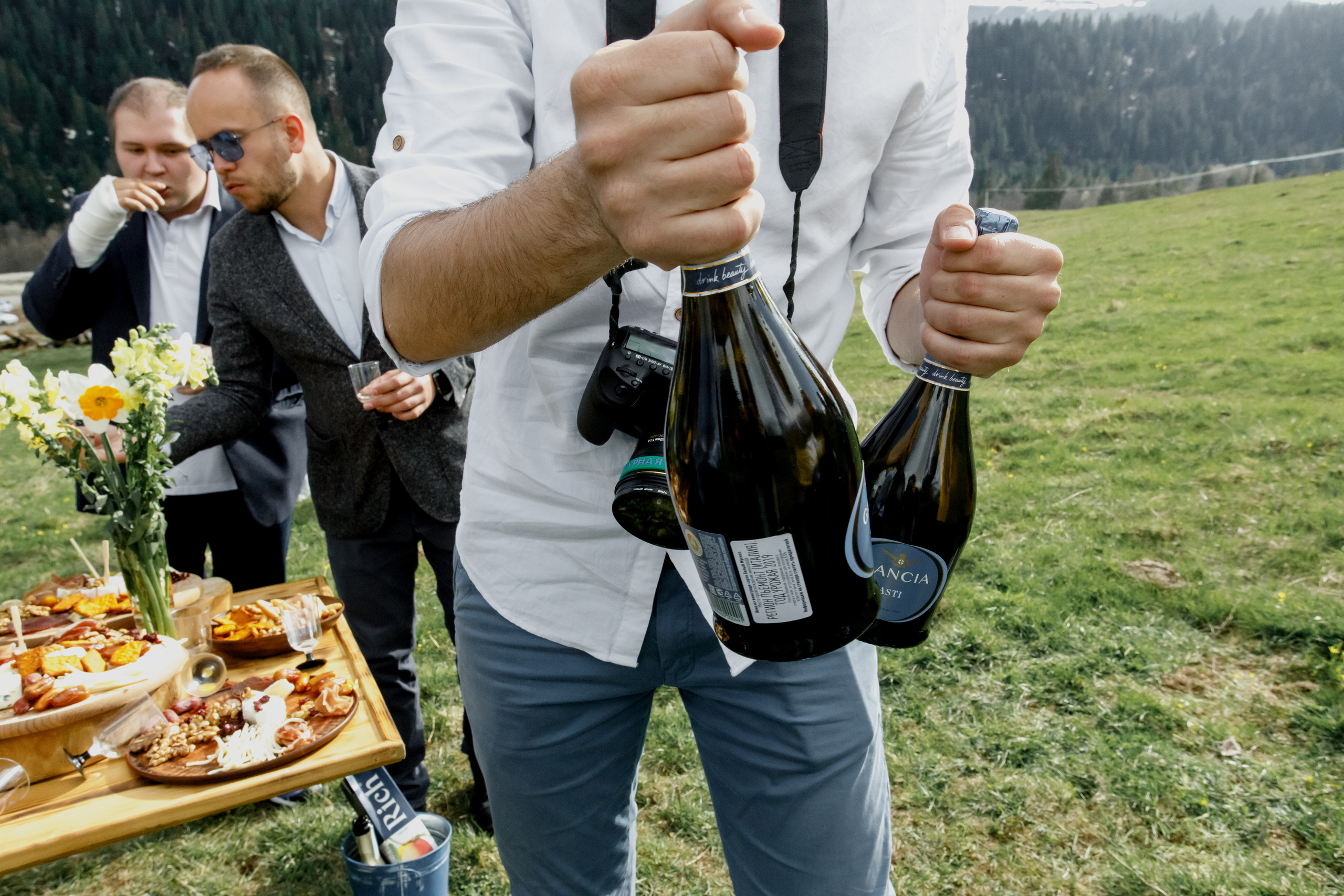 Свадьба в горах Архыза. Свадебный фотограф Марина Назарова Москва