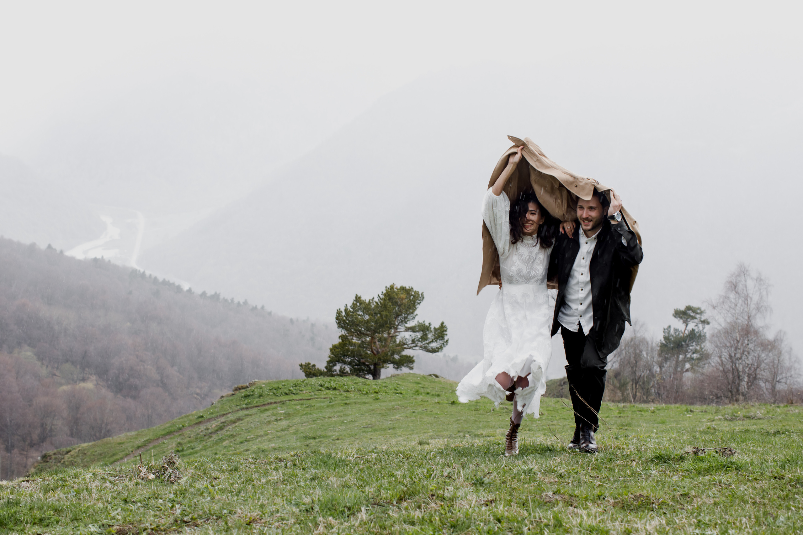 Свадьба в горах Архыза. Свадебный фотограф Марина Назарова Москва