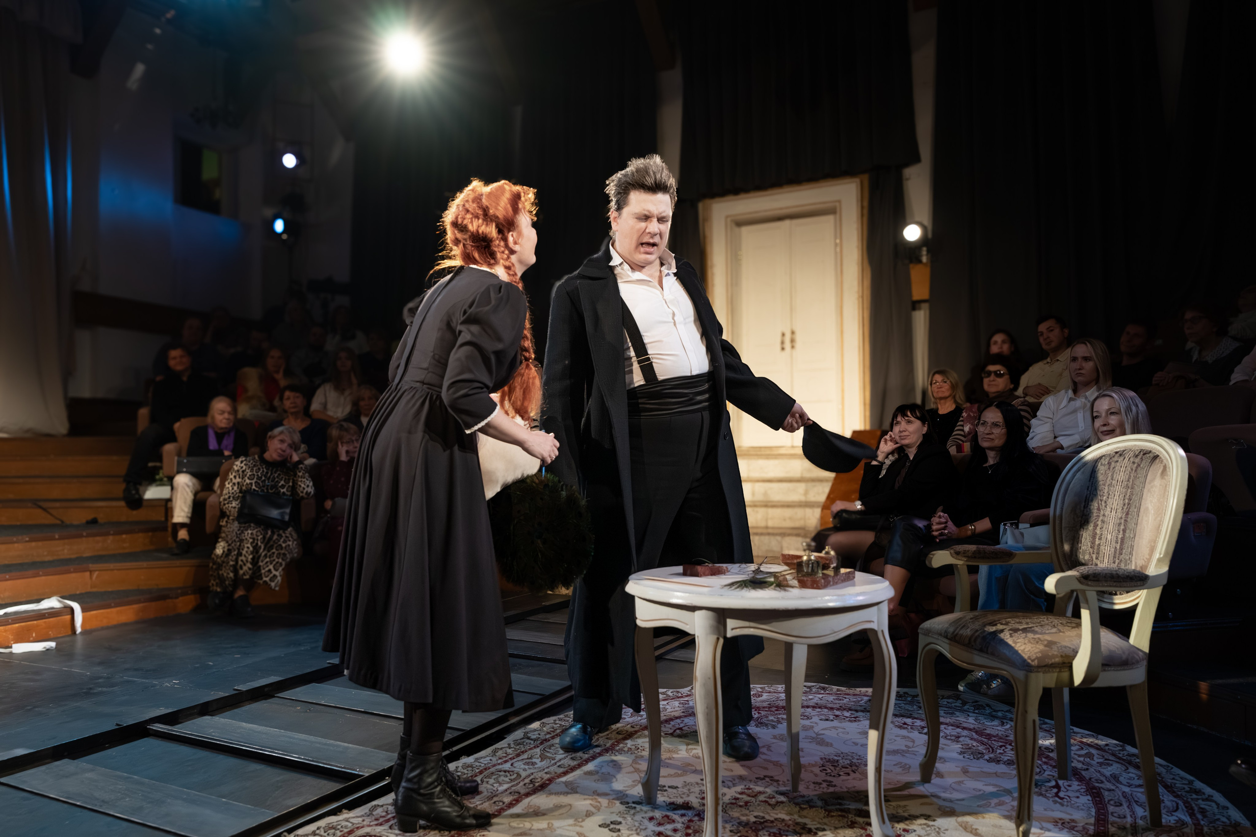 Театр Сфера: Гнездо перелётных птиц (100-й спекталь). Сайт фотографа Сергея Абрамова