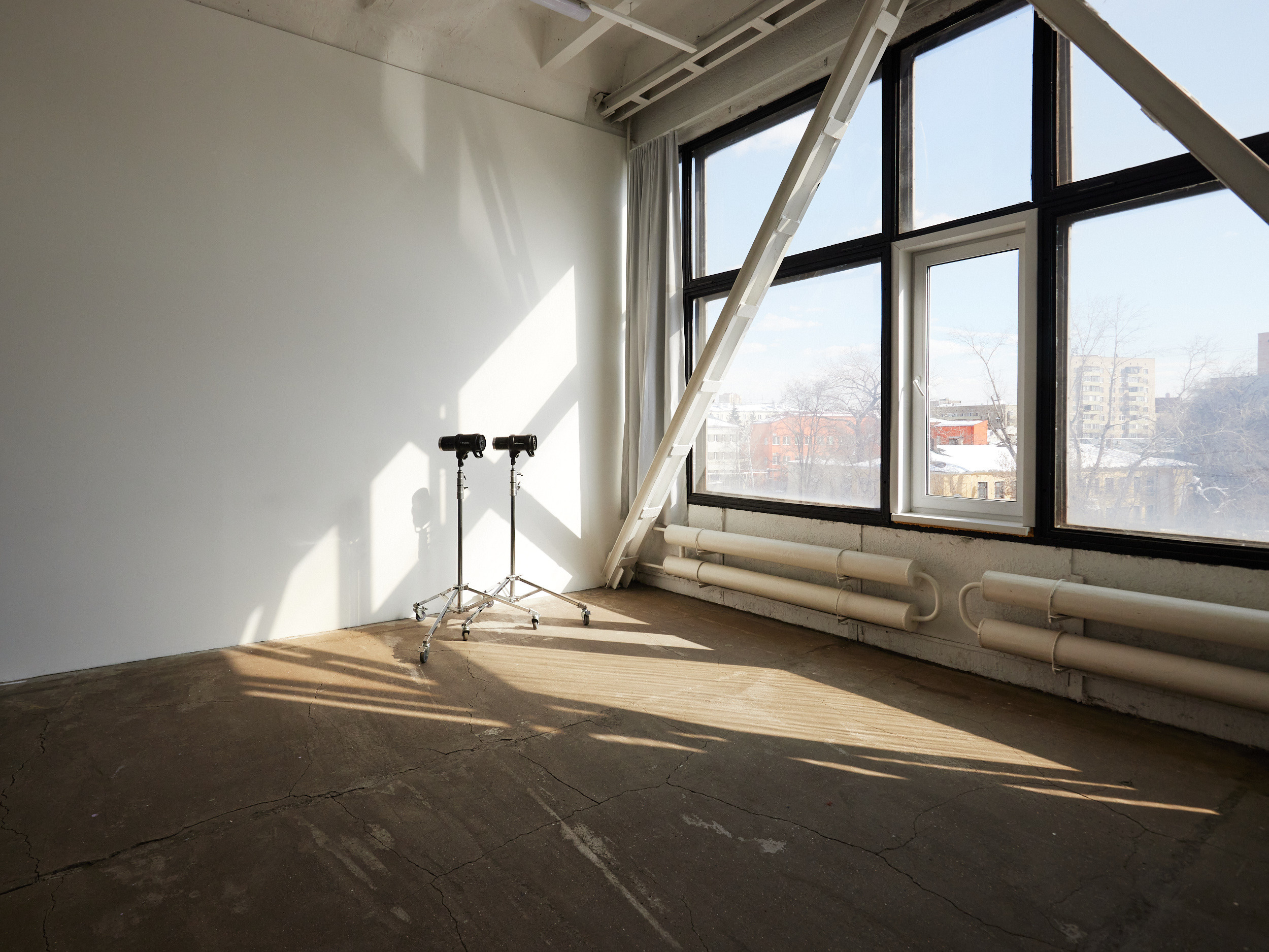 Студия Blank studios Малый для предметной съемки Москва | Sale Easy