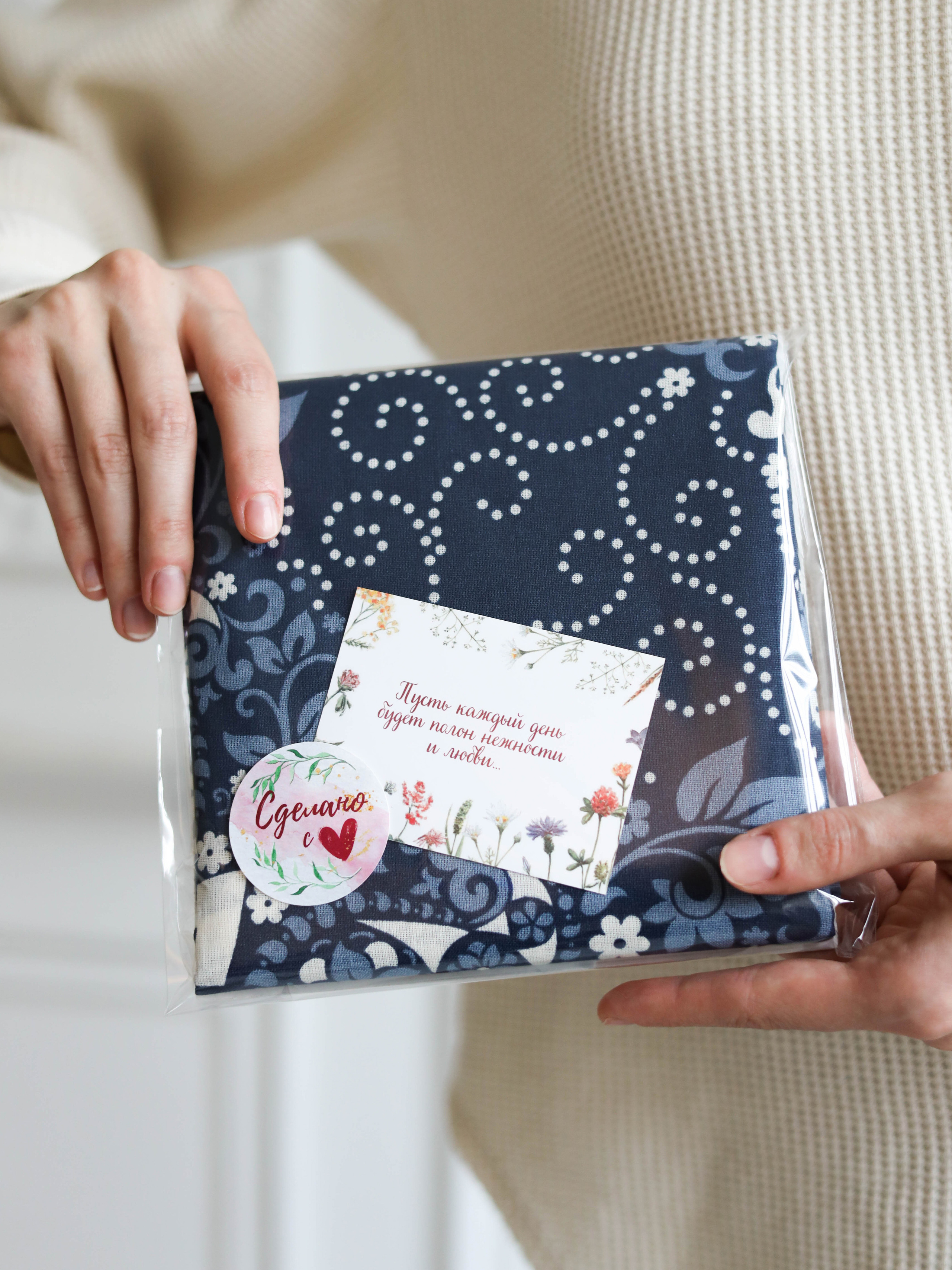 Портфолио. Фото головных уборов для маркетплейсов | Sale Easy