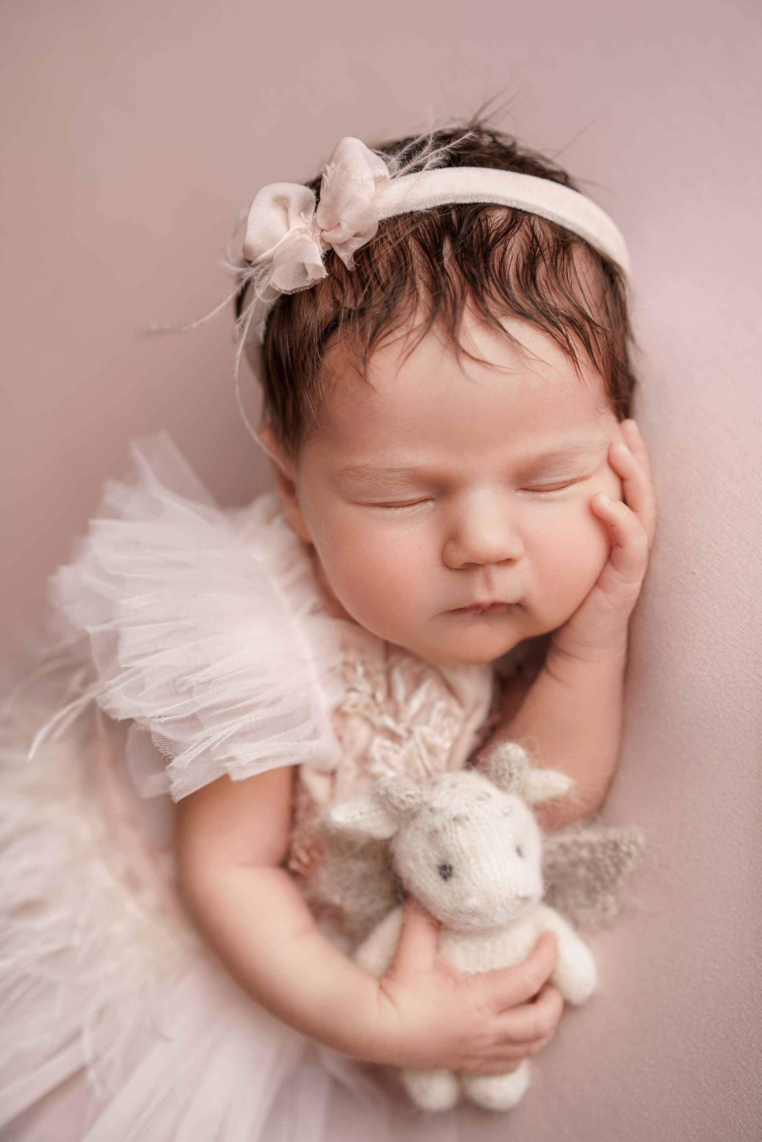 Фотосессия новорожденных | Галерея трогательных кадров малышей в стиле newborn. Фотосессия новорожденных в Москве и Московской области | Профессиональный фотограф newborn — Татьяна Иванова