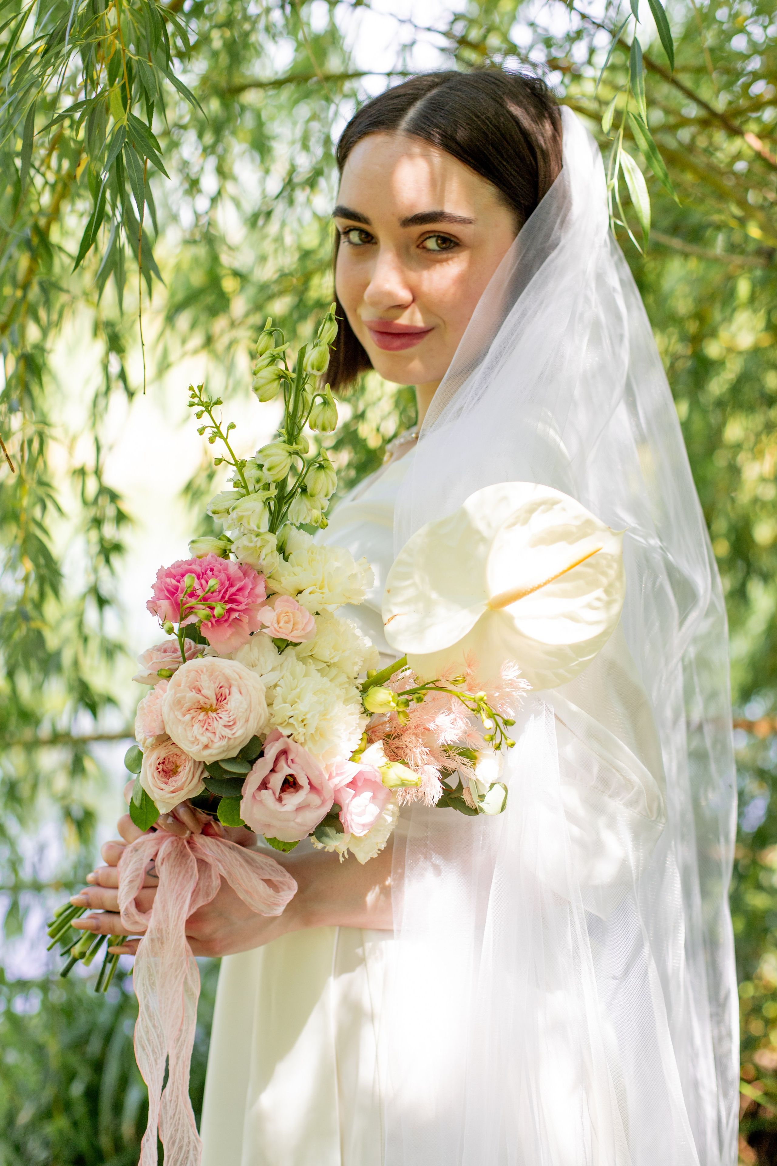 Свадебная съемка для цветочной студии. Семейный и индивидуальный фотограф в Ростове-на-Дону