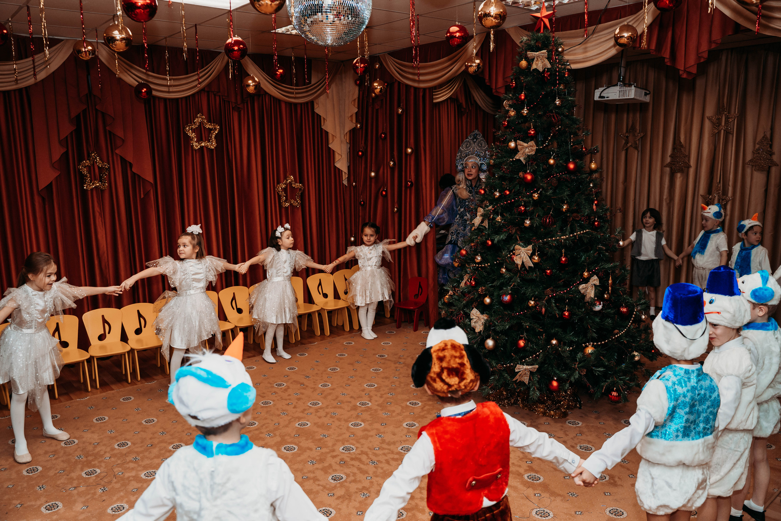 Репортаж. Утренник в детском саду. Детский и семейный фотограф в Москве Алёна Шестунова