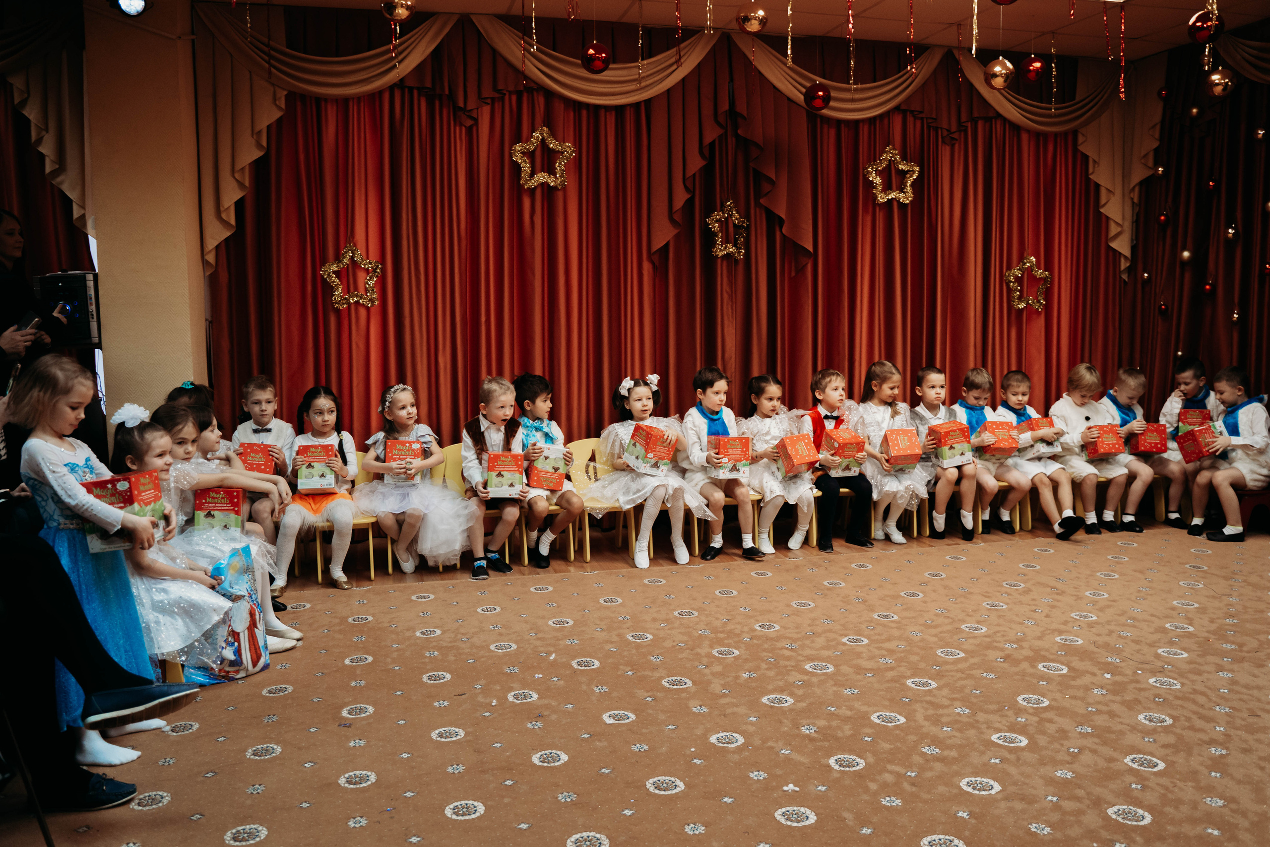 Репортаж. Утренник в детском саду. Детский и семейный фотограф в Москве Алёна Шестунова