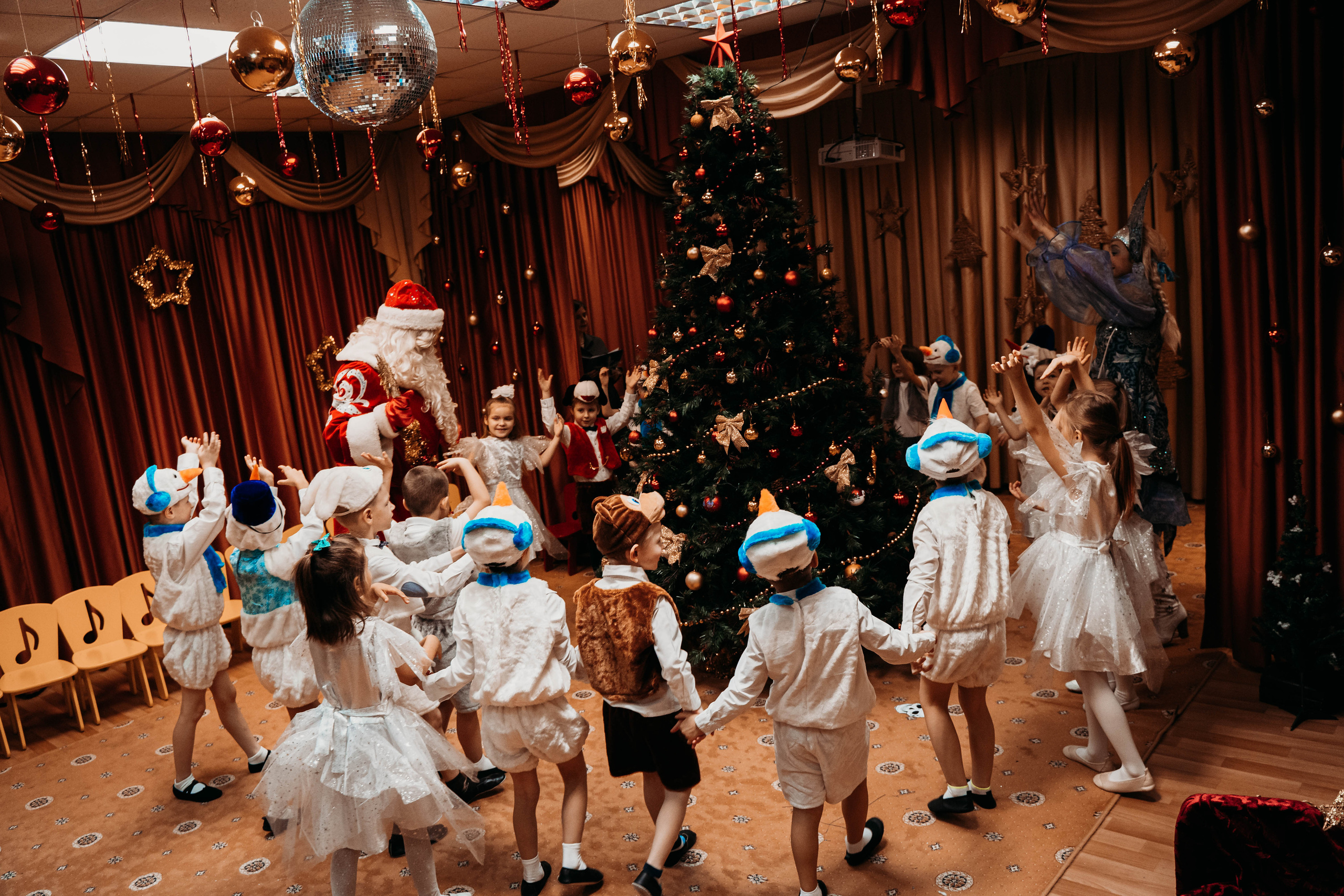 Репортаж. Утренник в детском саду. Детский и семейный фотограф в Москве Алёна Шестунова