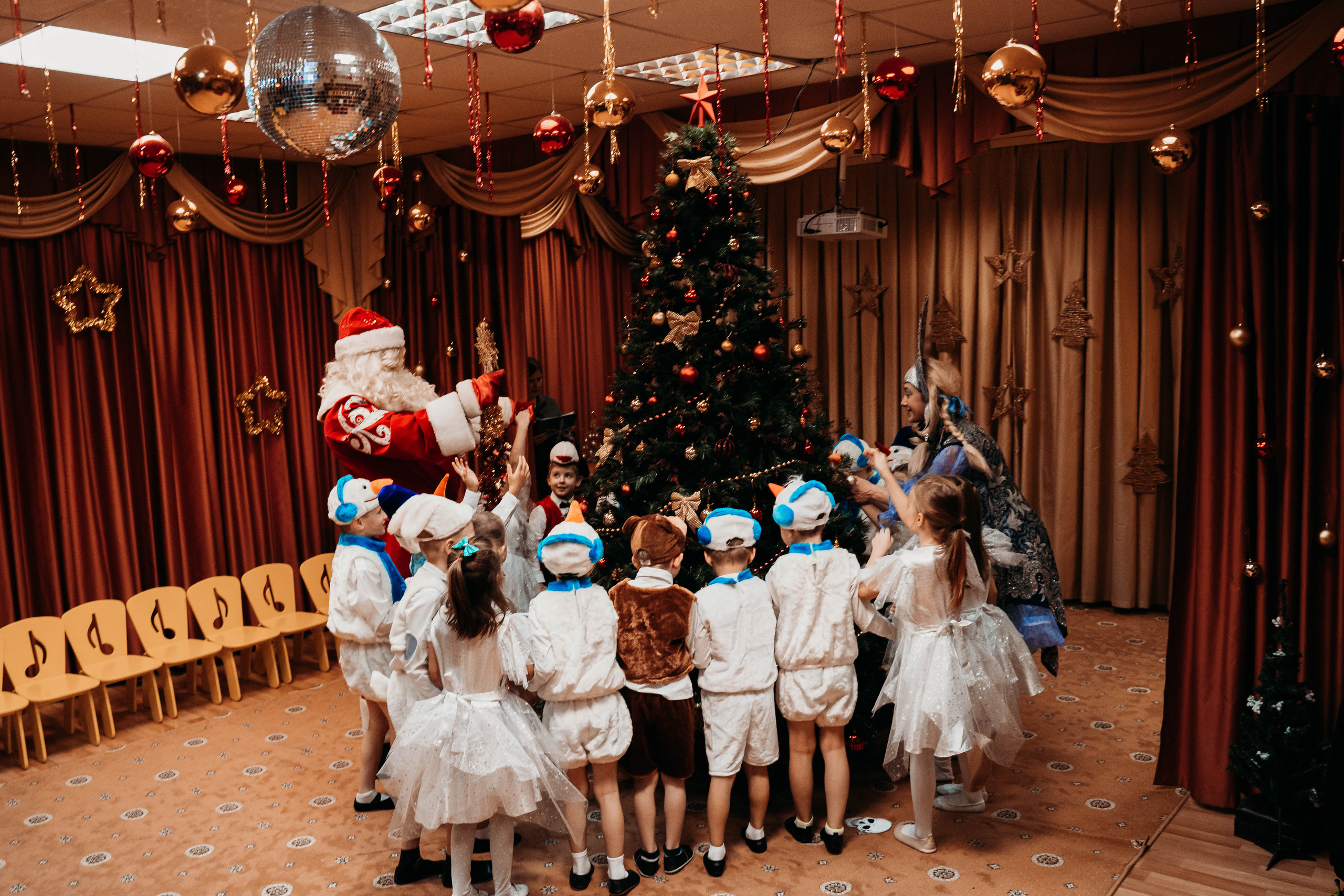 Репортаж. Утренник в детском саду. Детский и семейный фотограф в Москве Алёна Шестунова