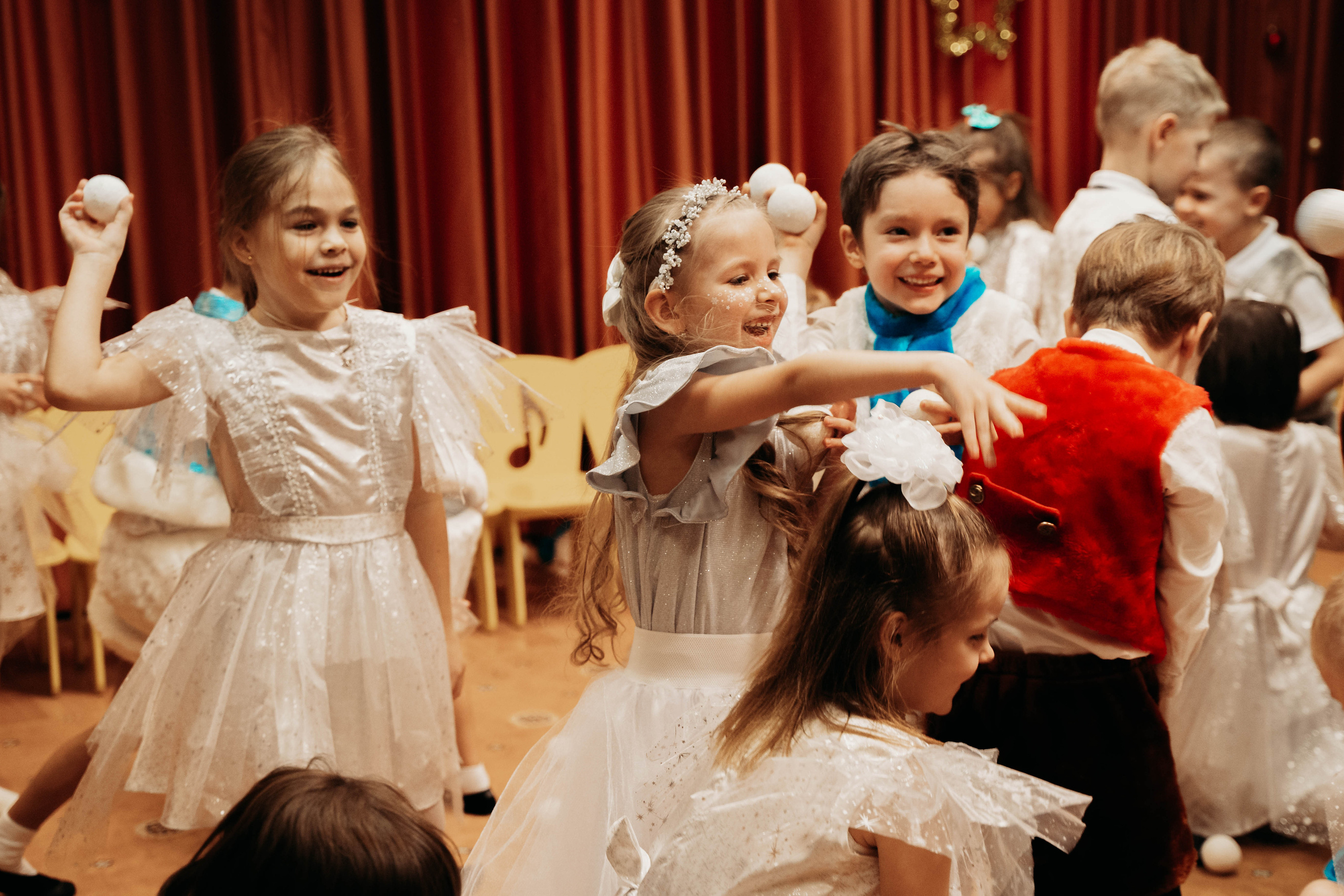 Репортаж. Утренник в детском саду. Детский и семейный фотограф в Москве Алёна Шестунова
