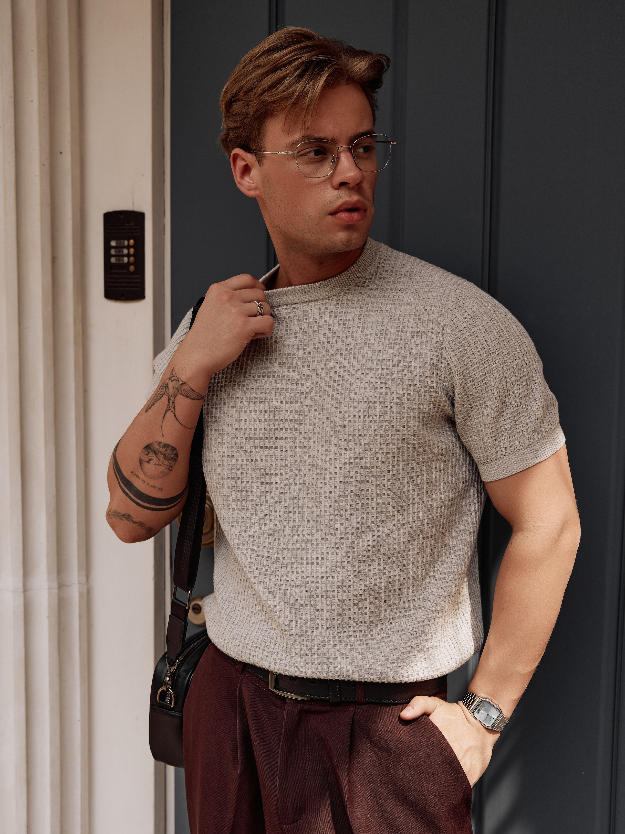 Футболки. Фотограф для маркетплейсов в Москве