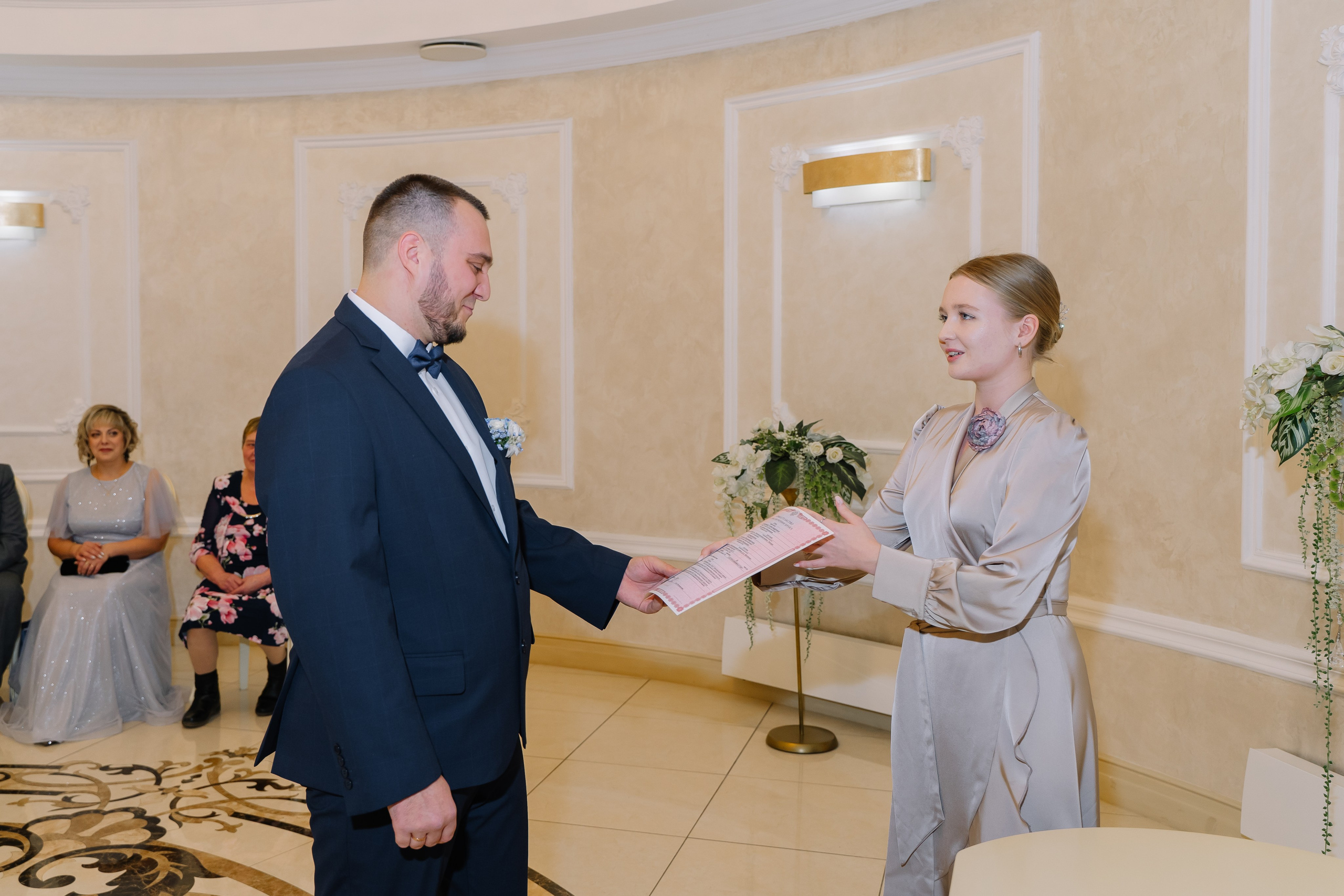 ЗАГС Александр &Наталья. Свадебный фотограф в Новосибирске Лидия Александровна