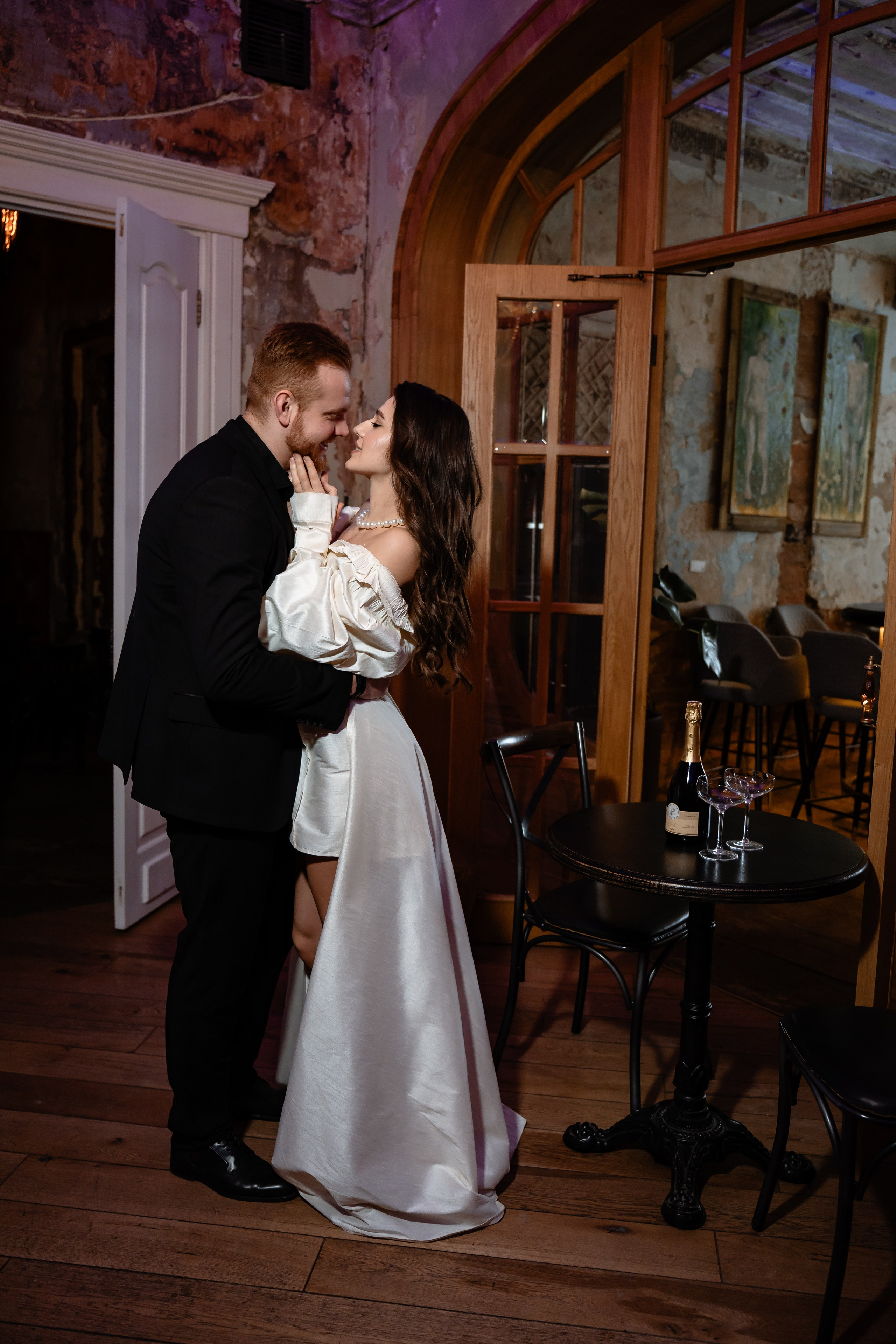 Бар Посольство_Евгений и Алена. Свадебный и семейный фотограф в Самаре Салахова Гулина