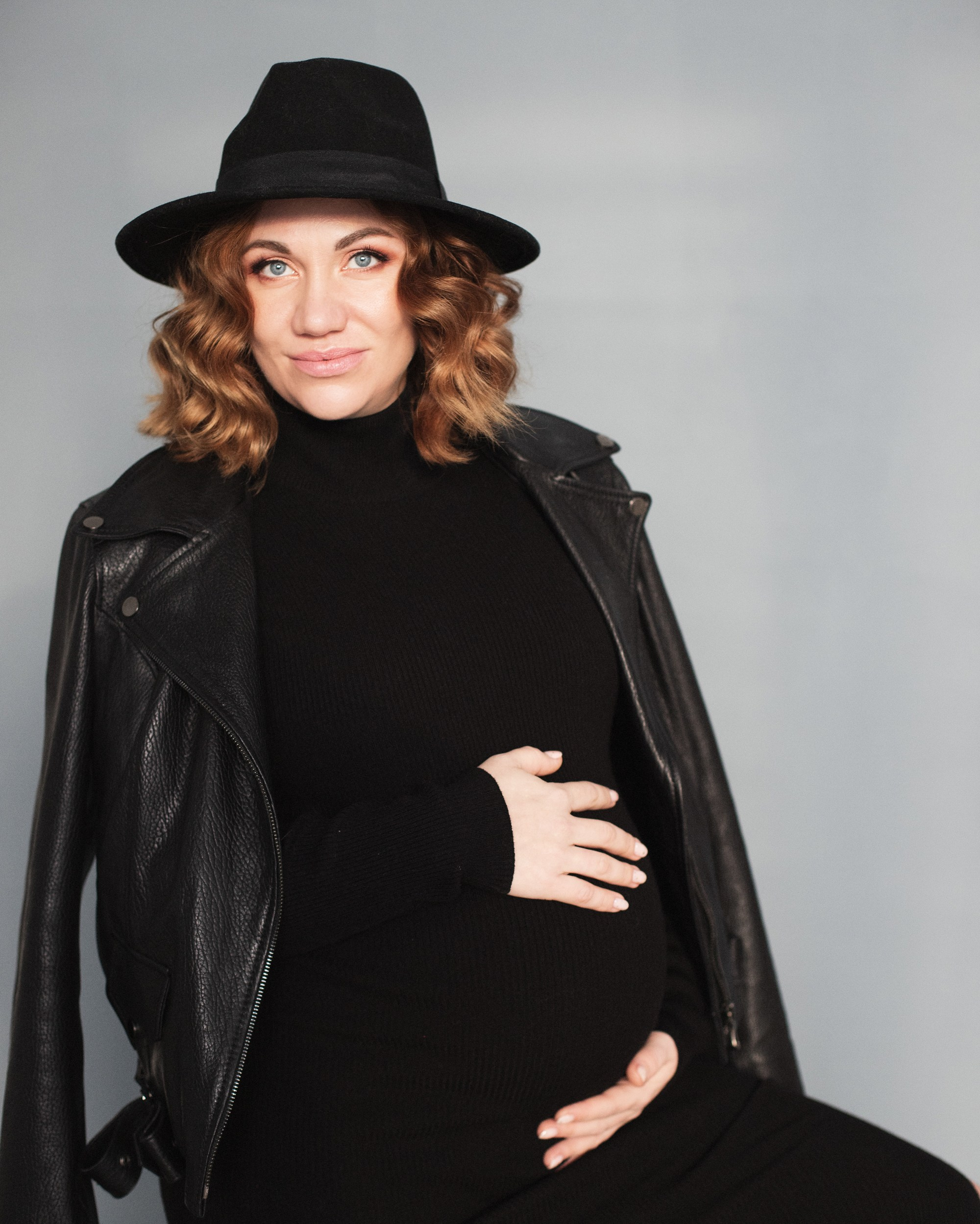 Семейная беременная фотосессия. Необычные портретные фотосессии под ключ в Москве