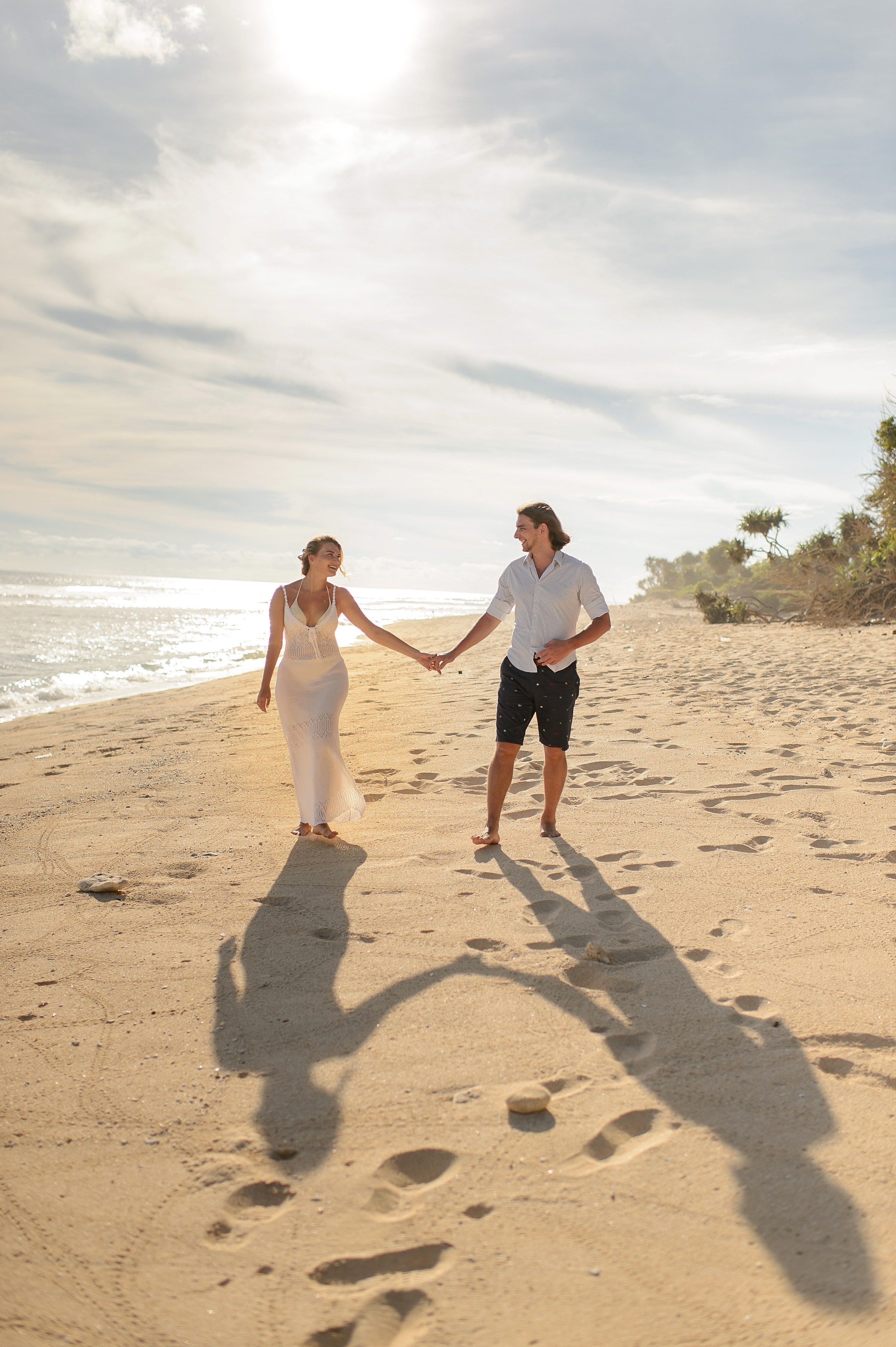 Love on the Sand. Wedding and Destination photographer Rustam Kalimullin