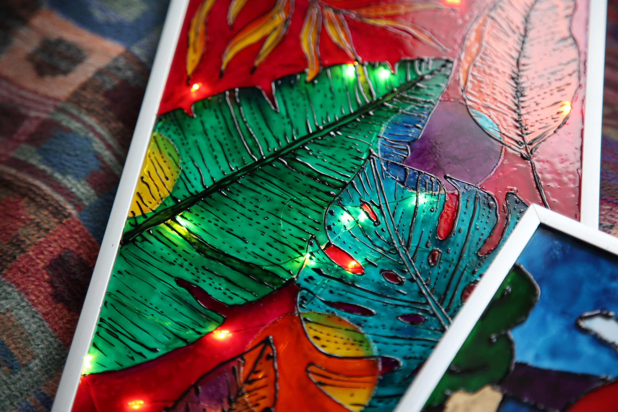 МАСТЕР-КЛАСС ПО ВИТРАЖНОЙ РОСПИСИ. Кризисный и телесно-ориентированный психолог в Москве Печора Катерина✨