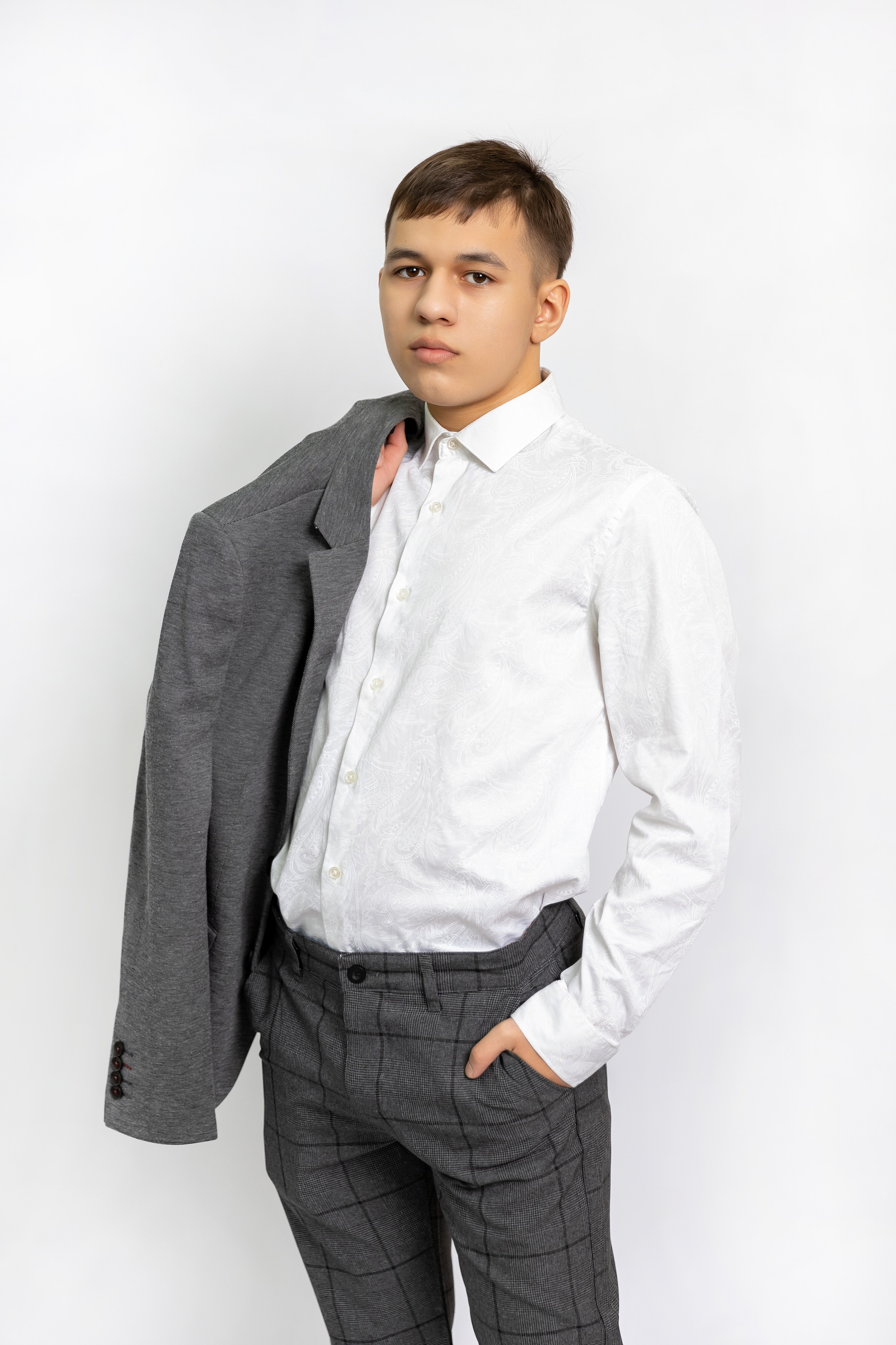 Примеры фото СТАРШИЕ КЛАССЫ. Фотограф Радужный ХМАО, Школьный фотограф, семейный фотограф, выпускной альбом