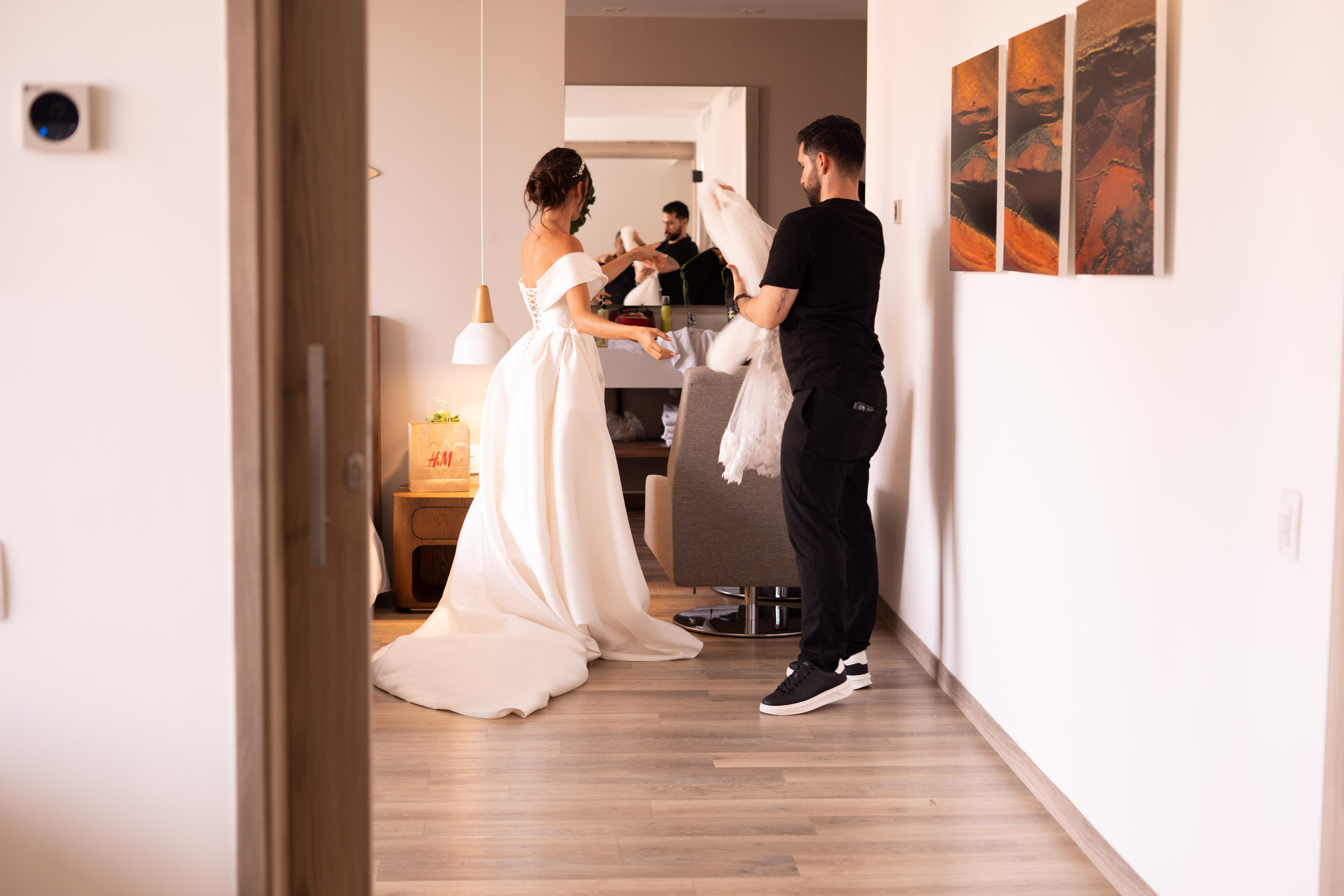 Natalia and Germano. Wedding Photographer in Barcelona and Medellin