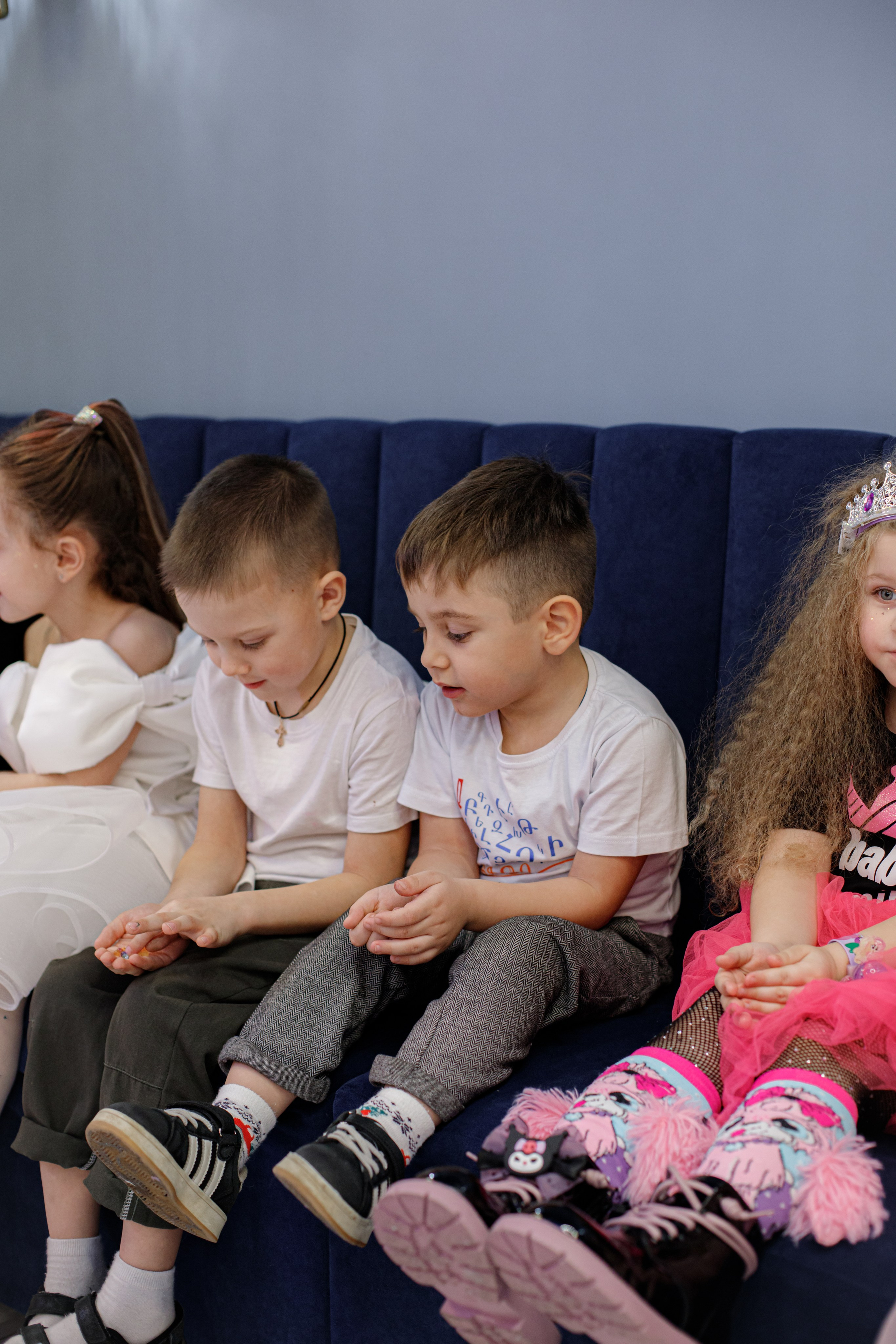 ASIA'S BIRTHDAY PARTY. Photokarish