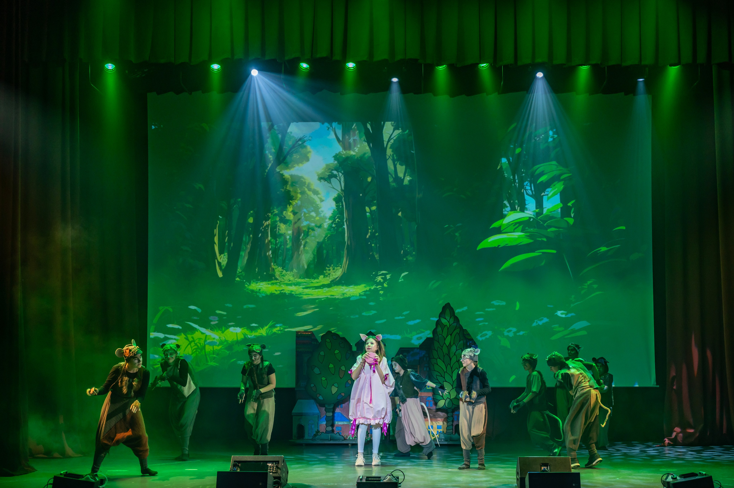 Отчетный спектакль Детской театральной лаборатории в лагере Литвиново. Фотограф Анна Мельникова | Москва