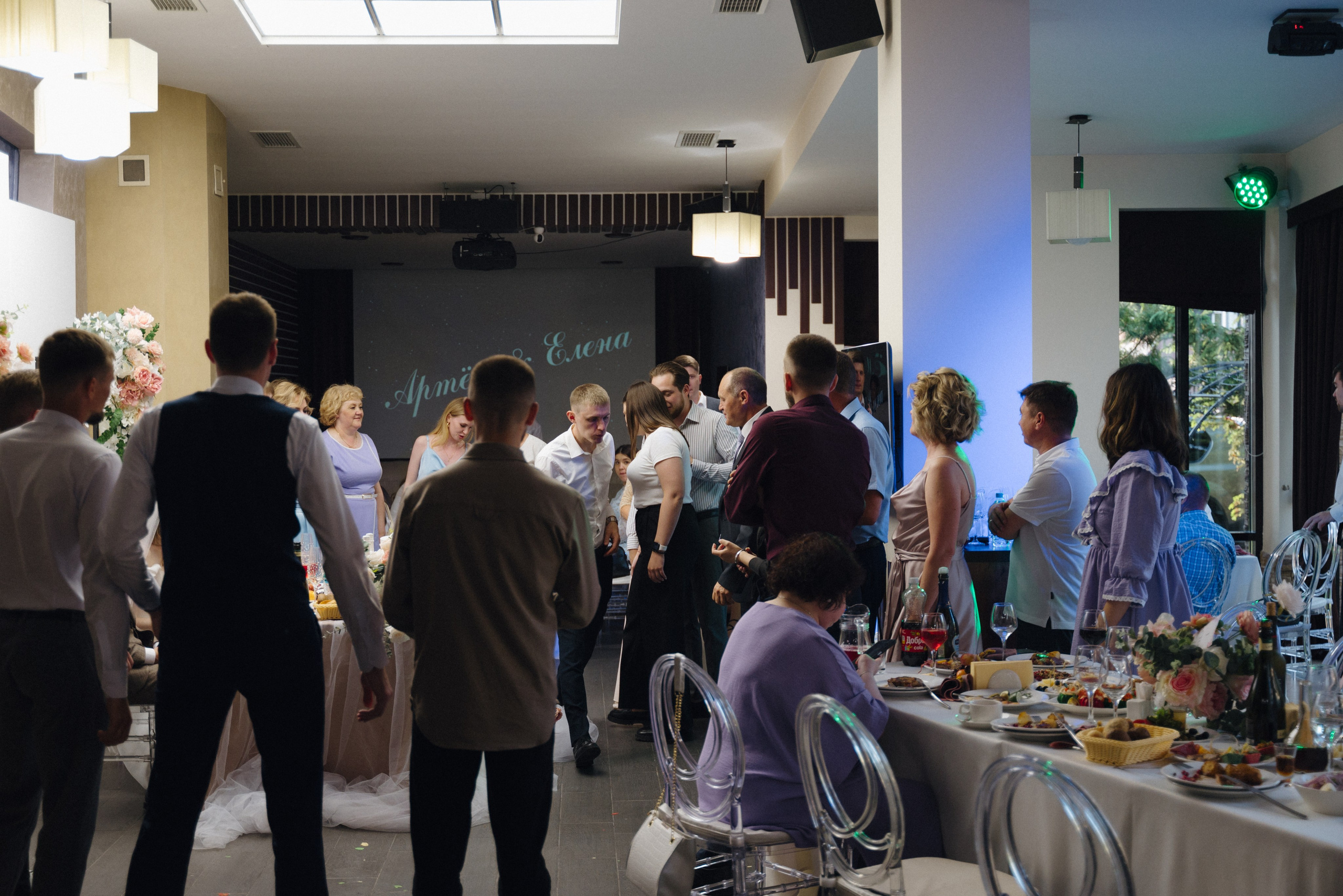 Елена и Артём. Репортажный и свадебный фотограф в Сургуте