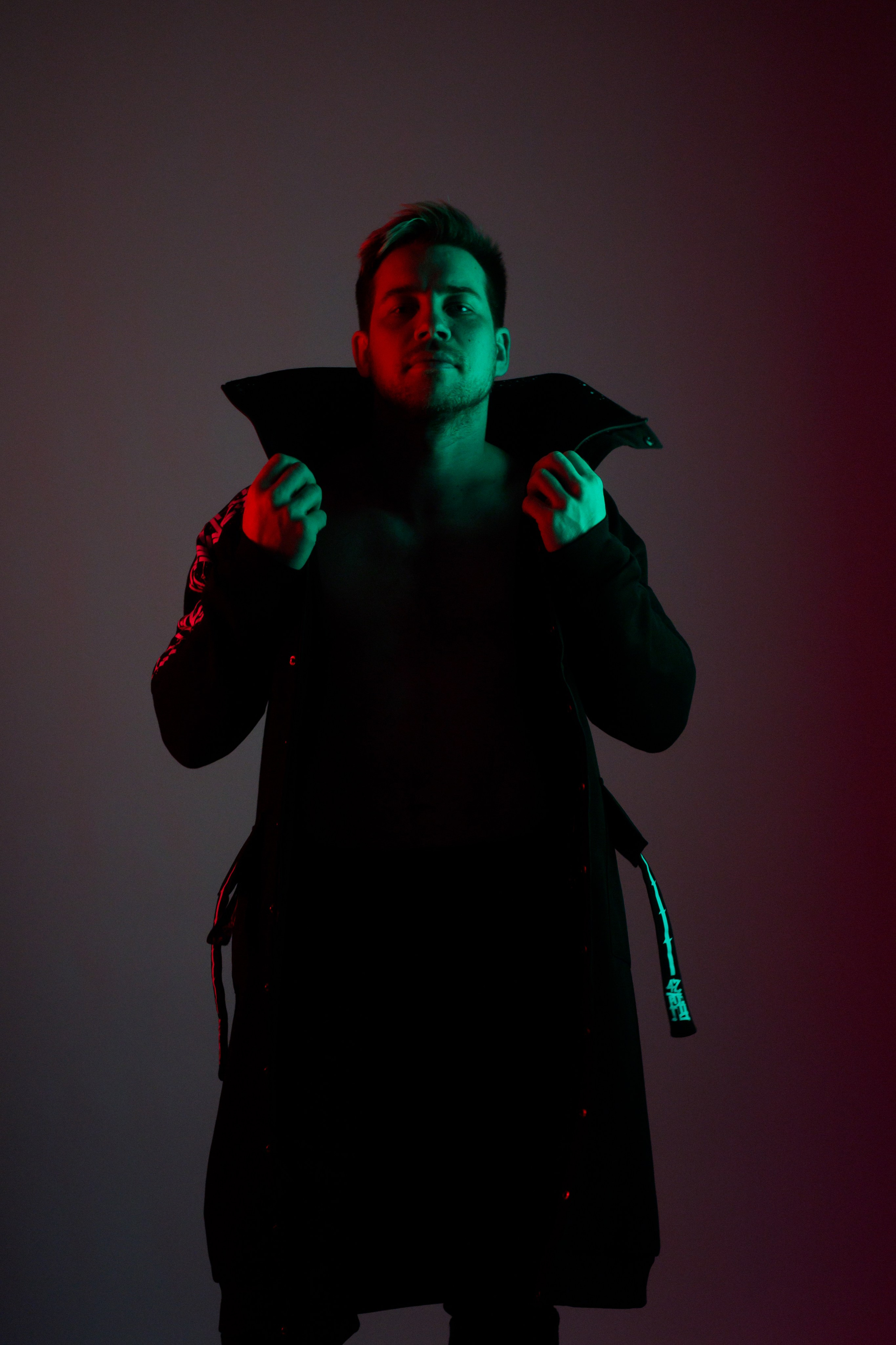 Антон. Фотограф в Тюмени Даша Михнова. Портреты, фотопроекты, фотодни