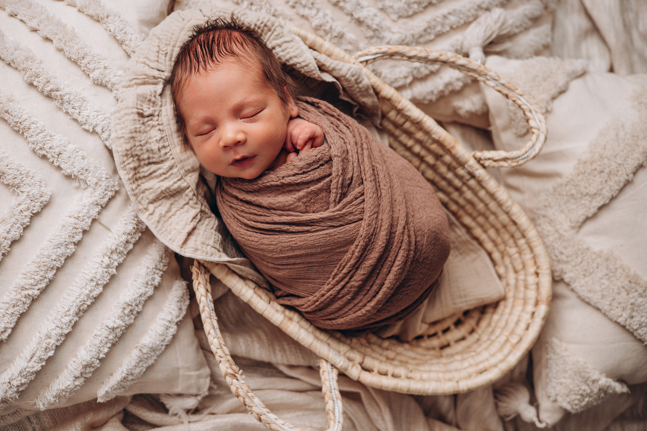 Конверт на выписку новосибирск. Фотограф новорожденных и детский фотограф в Новосибирске
